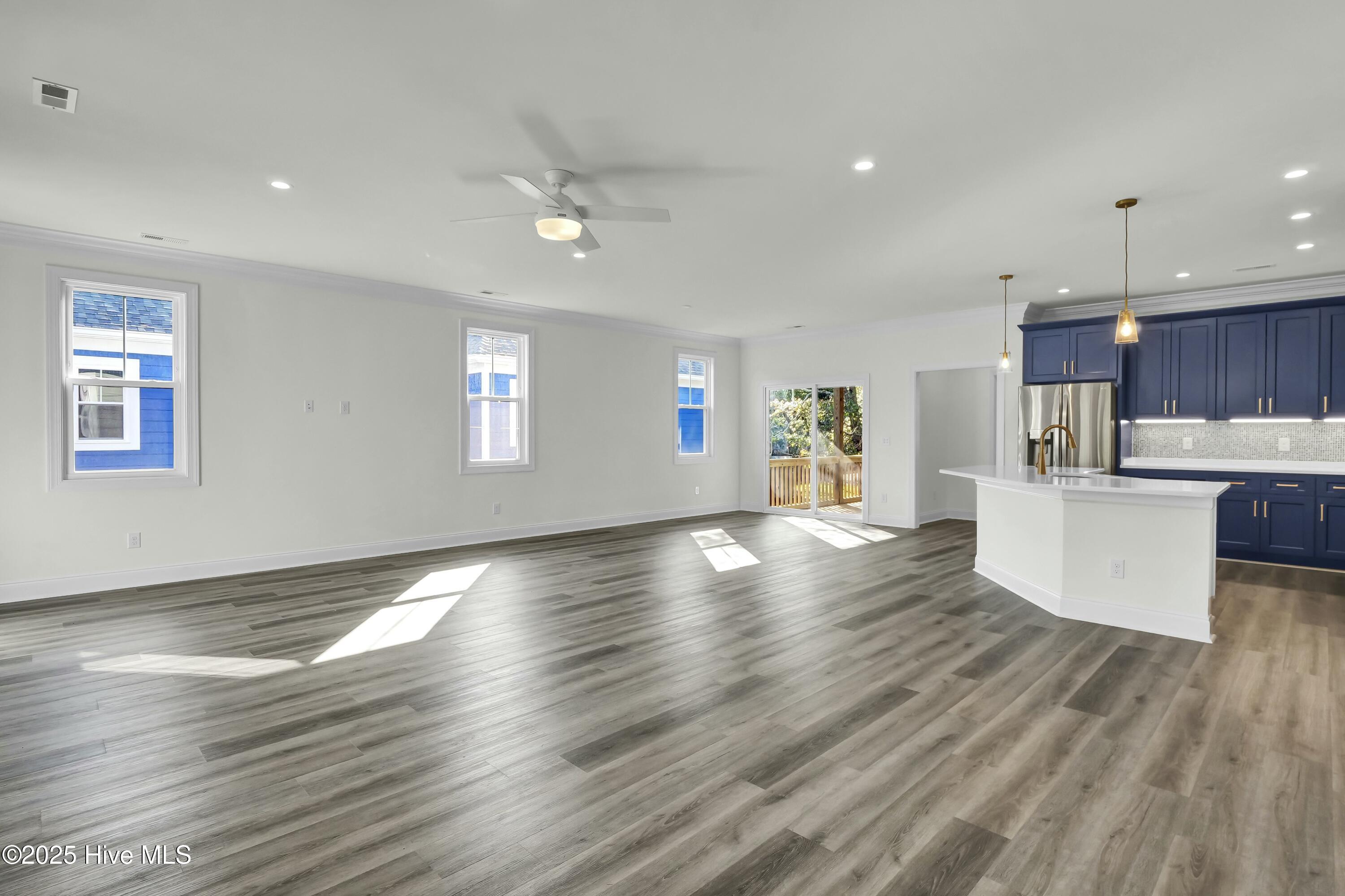 2401 E Yacht Drive Property Photo 11