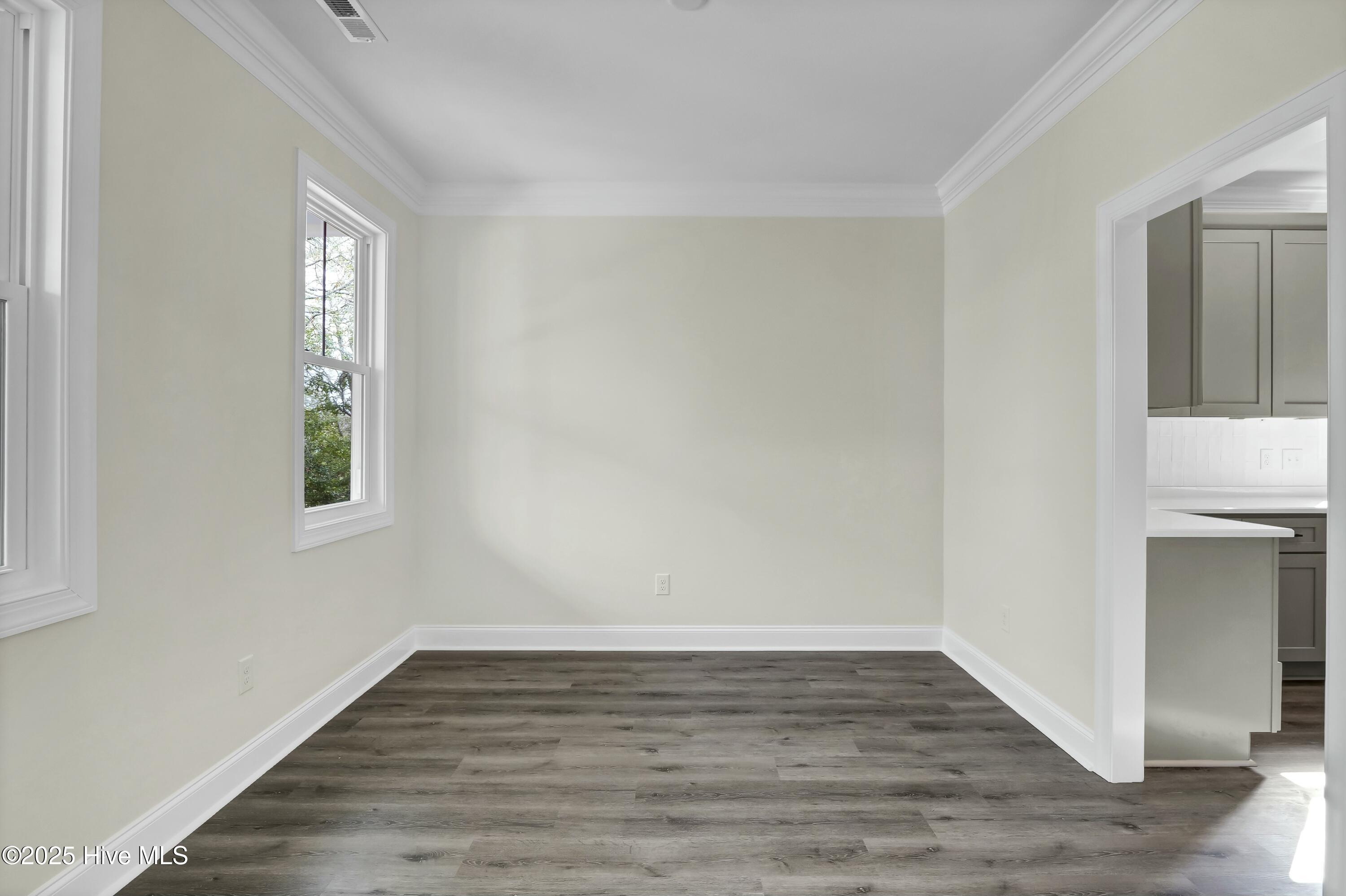 2403 E Yacht Drive Property Photo 8