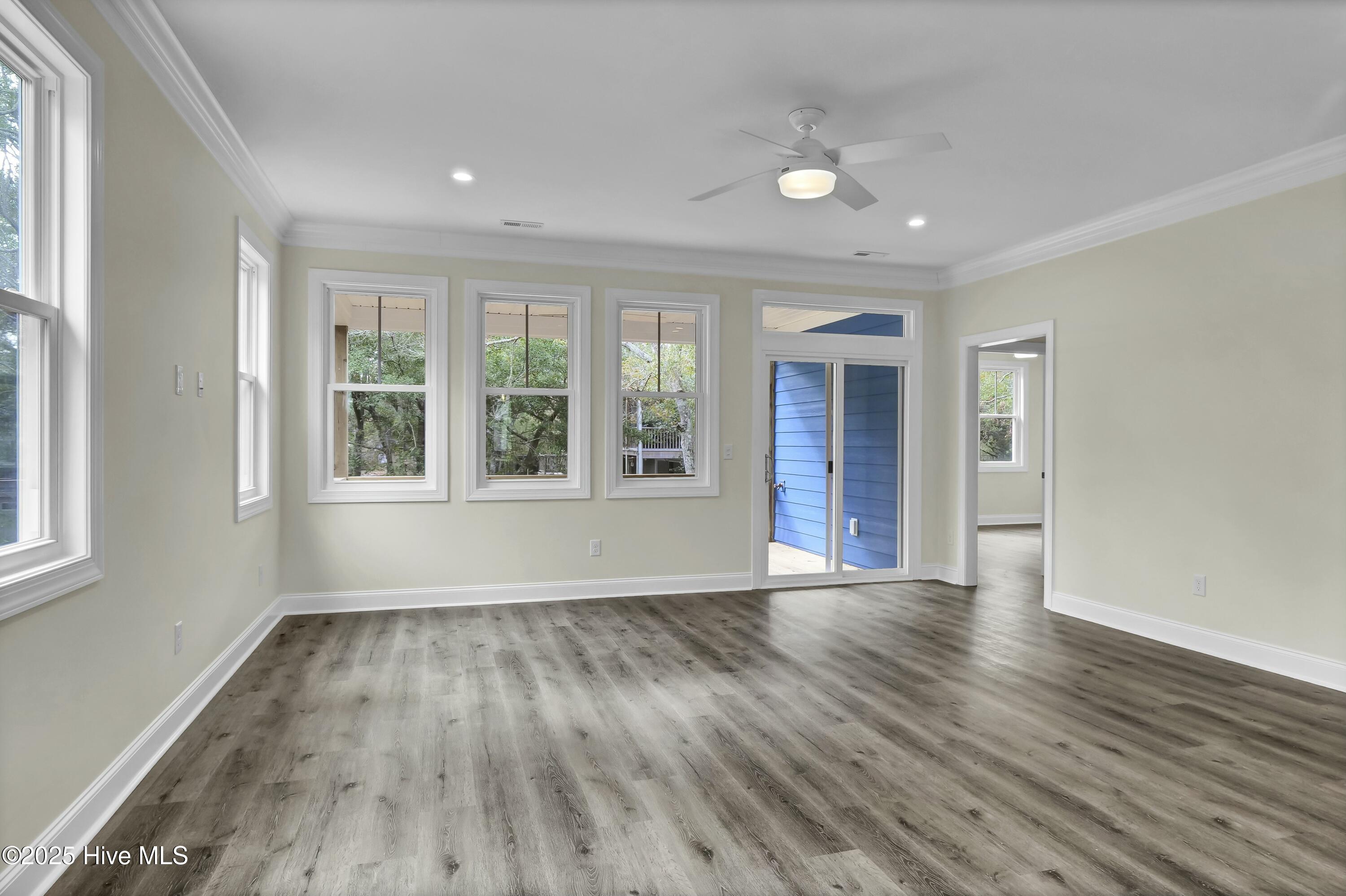 2403 E Yacht Drive Property Photo 15
