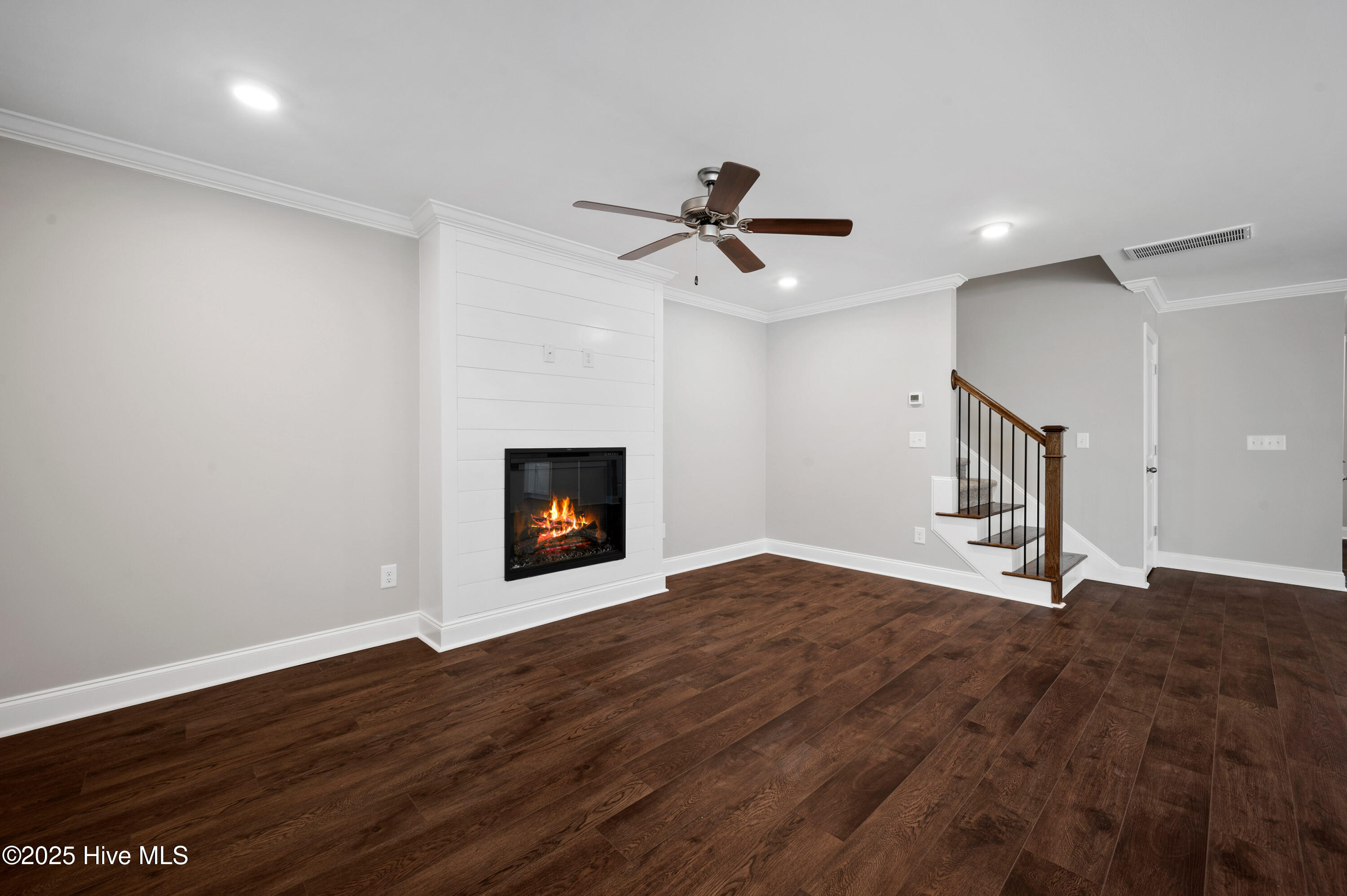836 Sarah Rebecca Drive A Property Photo 17