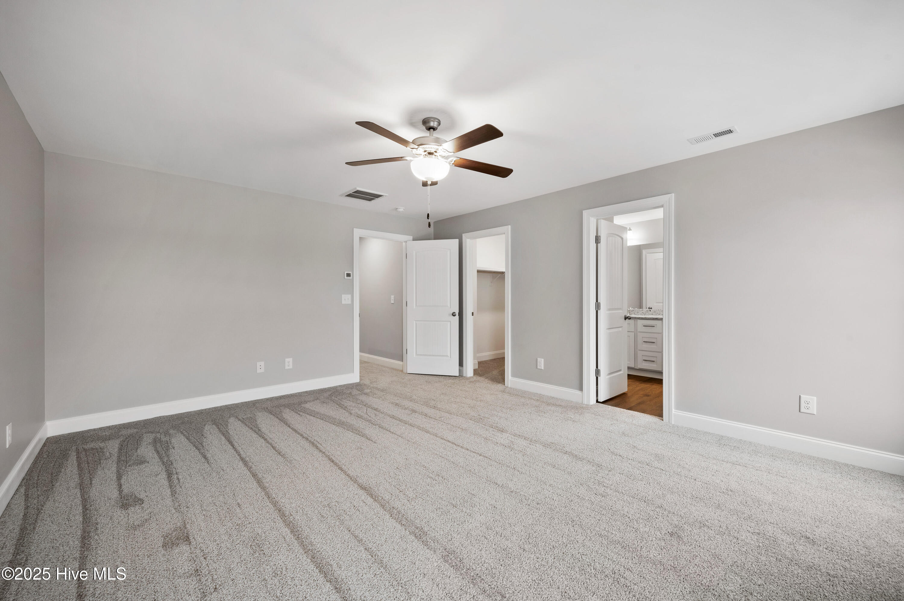 836 Sarah Rebecca Drive A Property Photo 25
