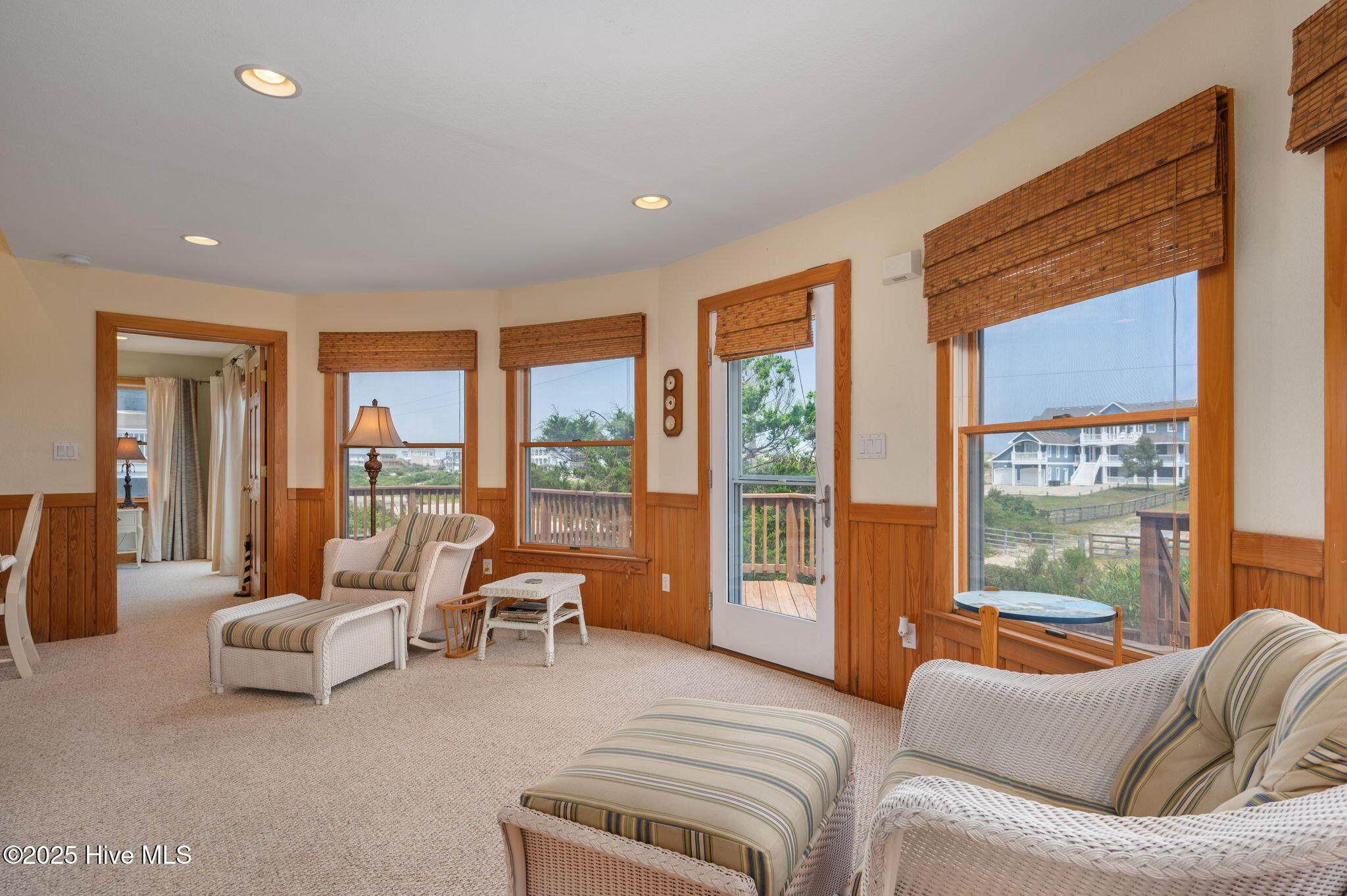 2094 Sandfiddler Road Property Photo 10