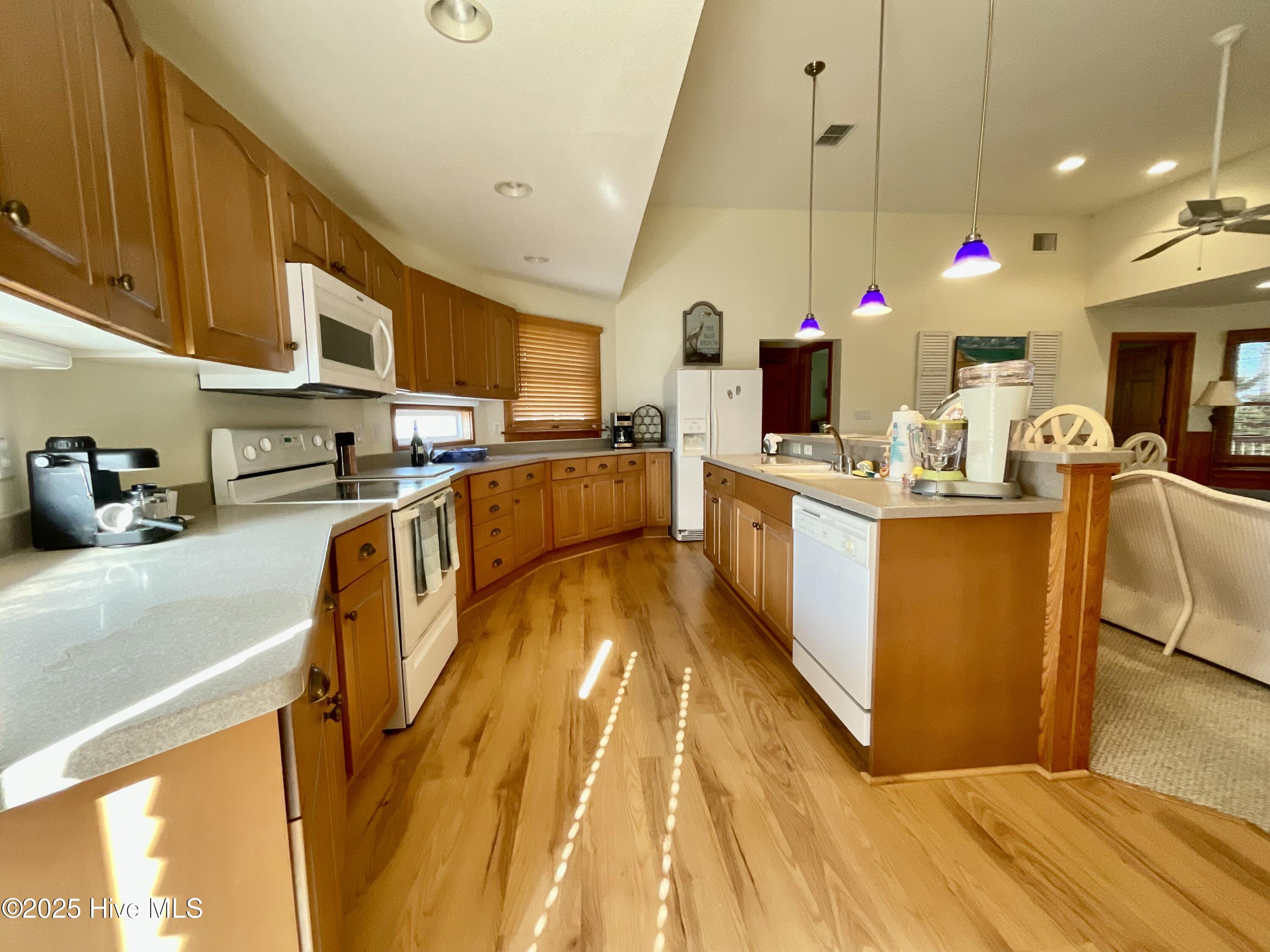2094 Sandfiddler Road Property Photo 15