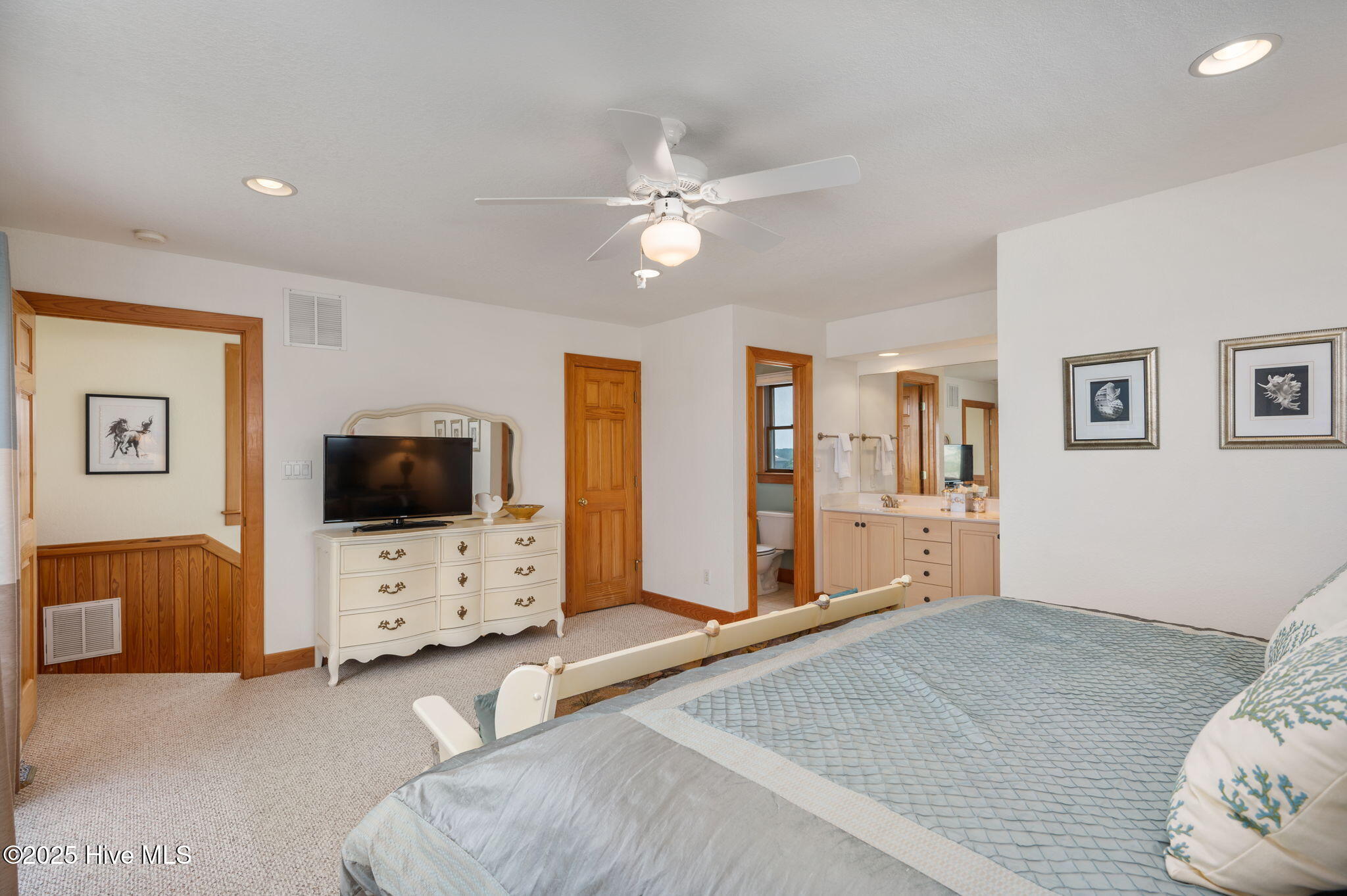 2094 Sandfiddler Road Property Photo 22