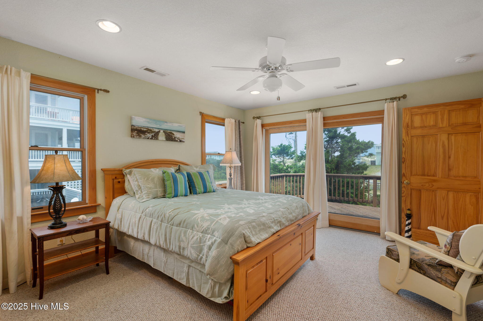 2094 Sandfiddler Road Property Photo 33