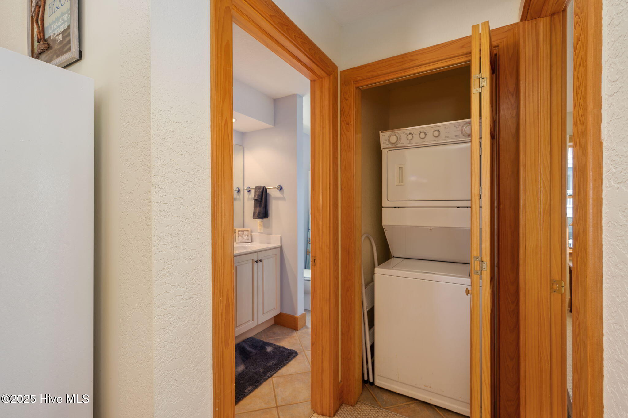2094 Sandfiddler Road Property Photo 36