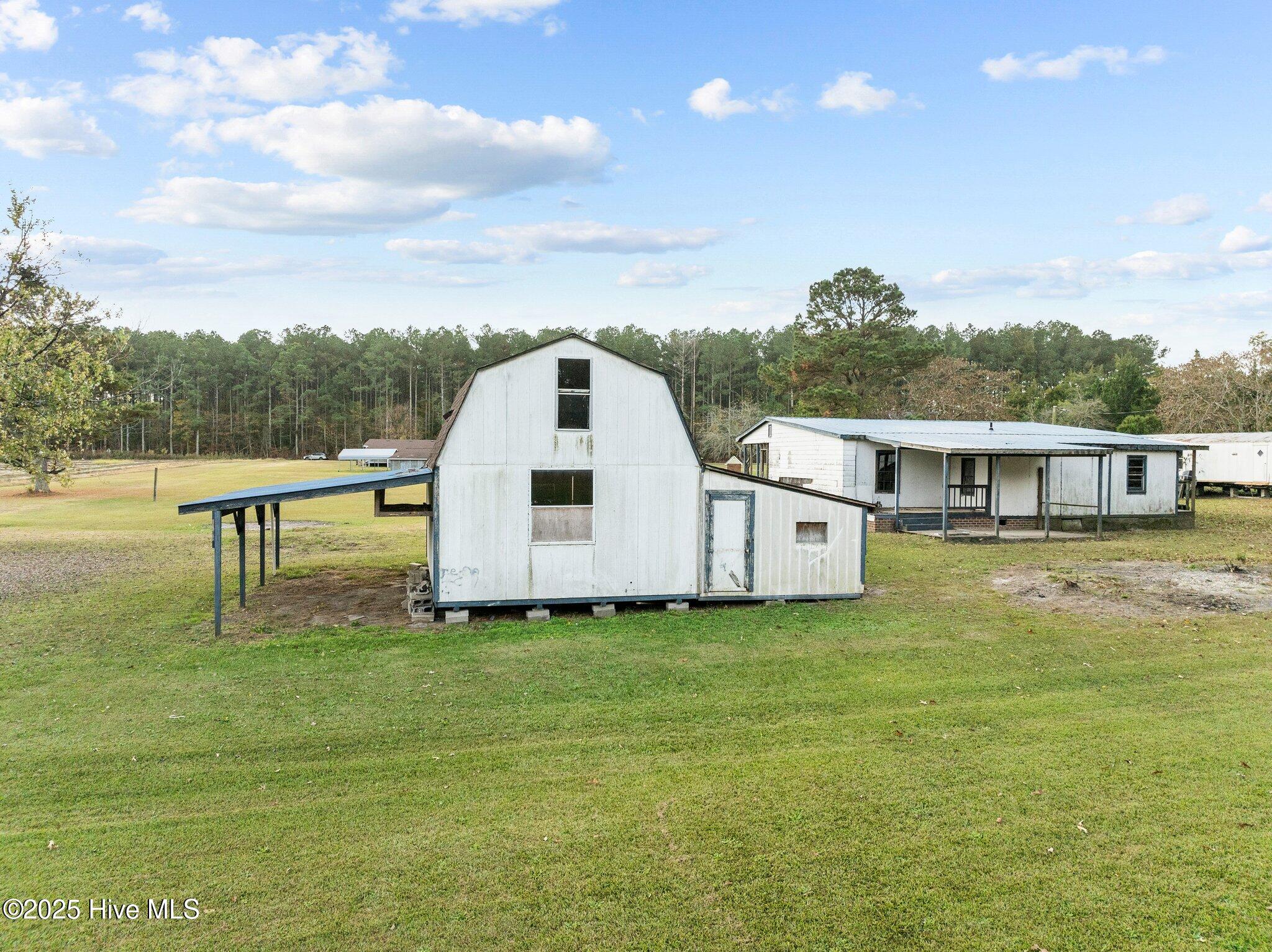 1121 Williams Road Property Photo 7