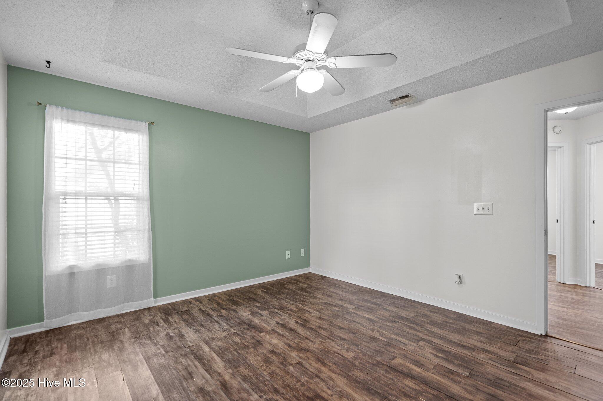 303 Hixon Place Property Photo 24