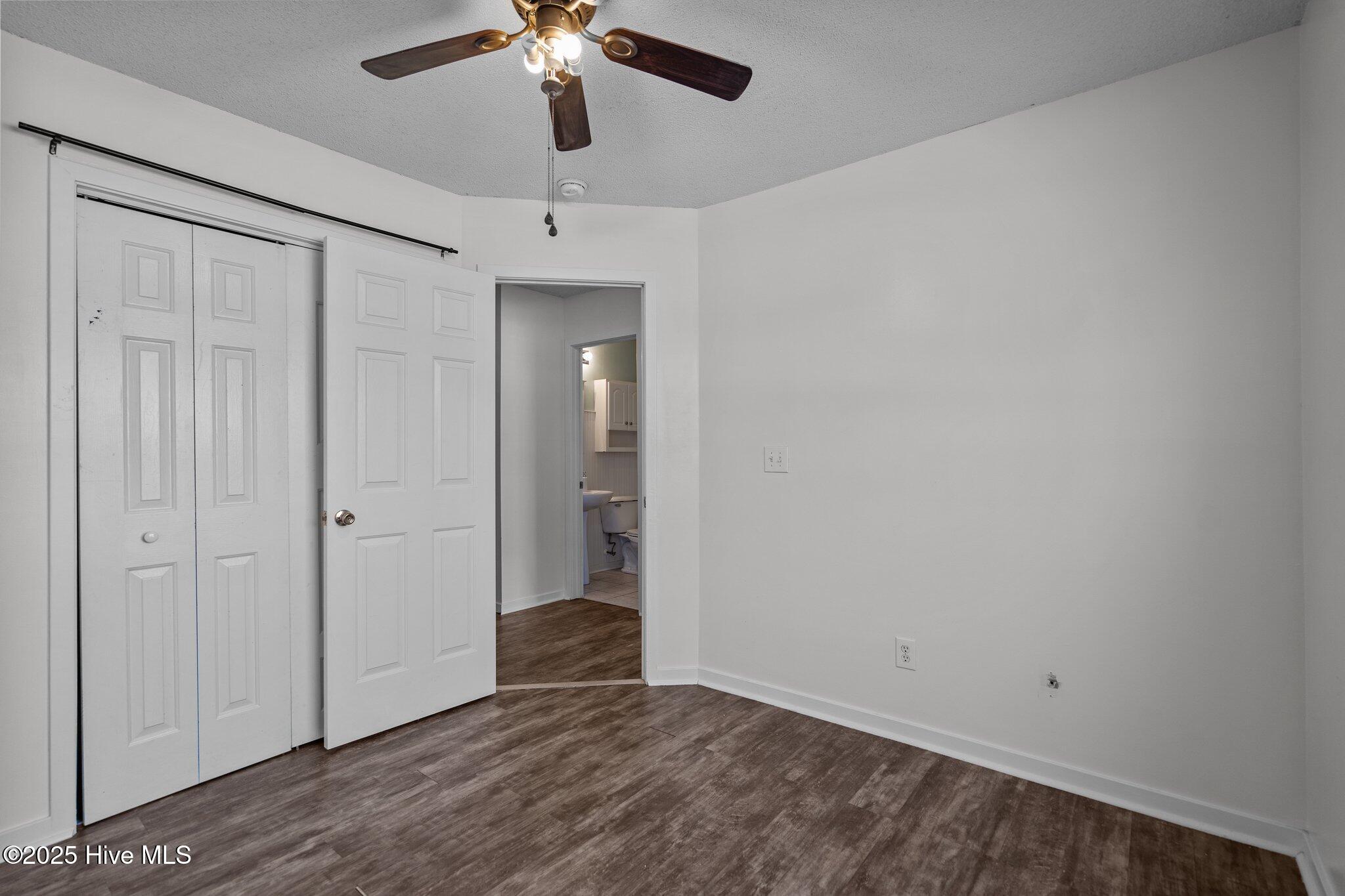303 Hixon Place Property Photo 29