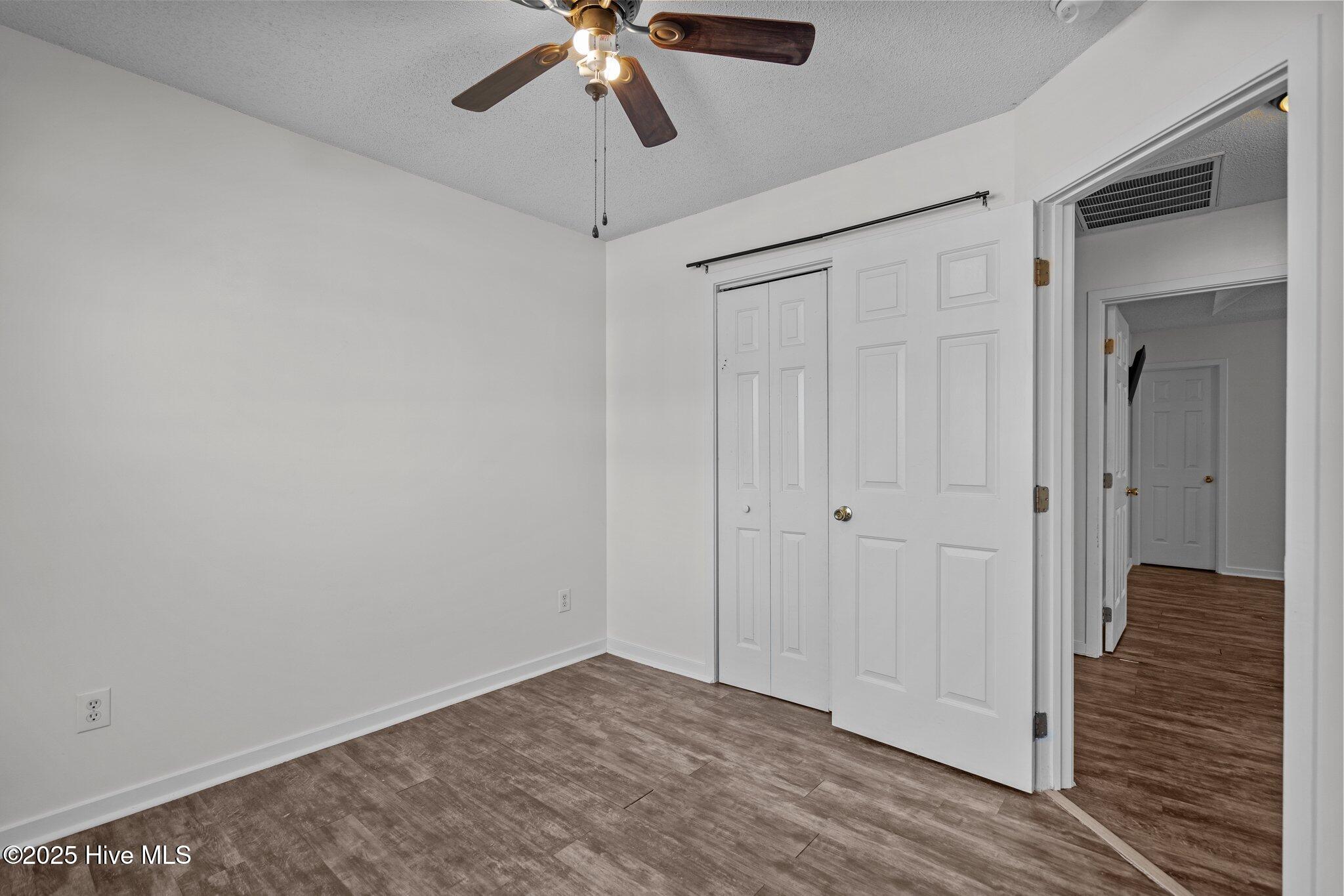 303 Hixon Place Property Photo 30