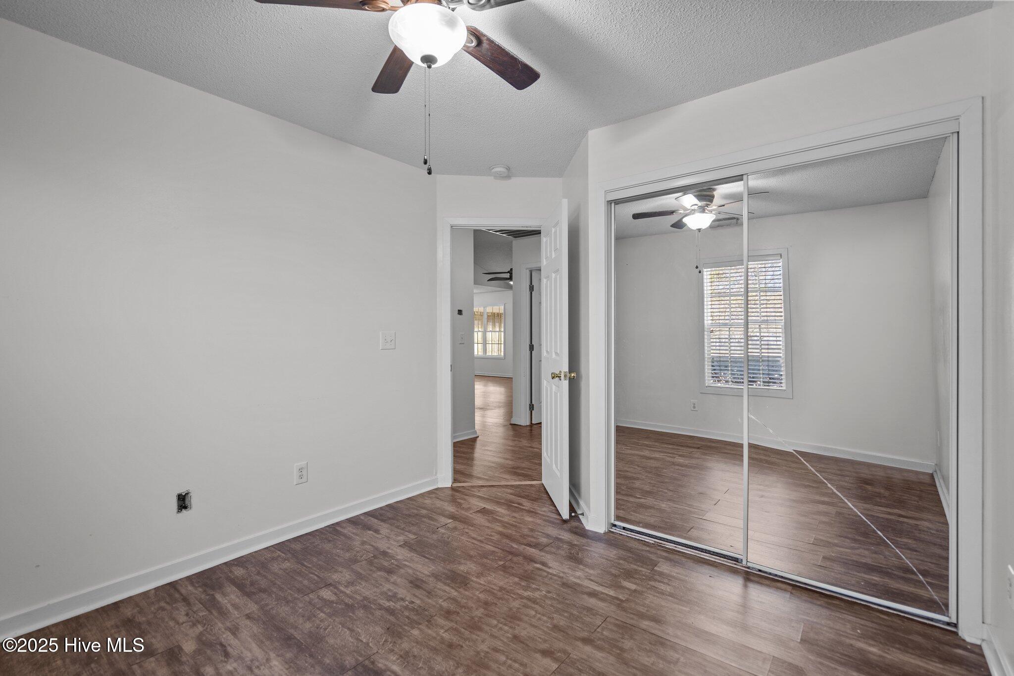 303 Hixon Place Property Photo 32