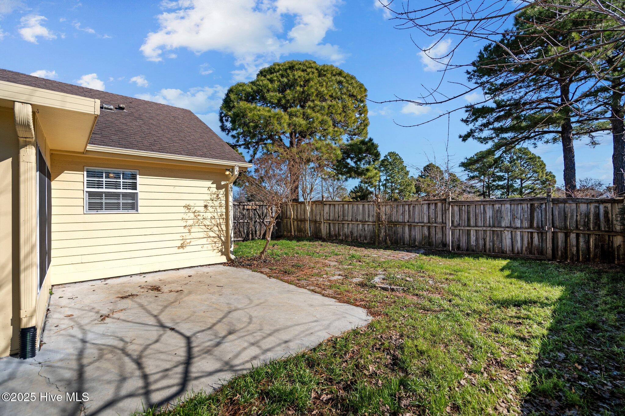 303 Hixon Place Property Photo 41
