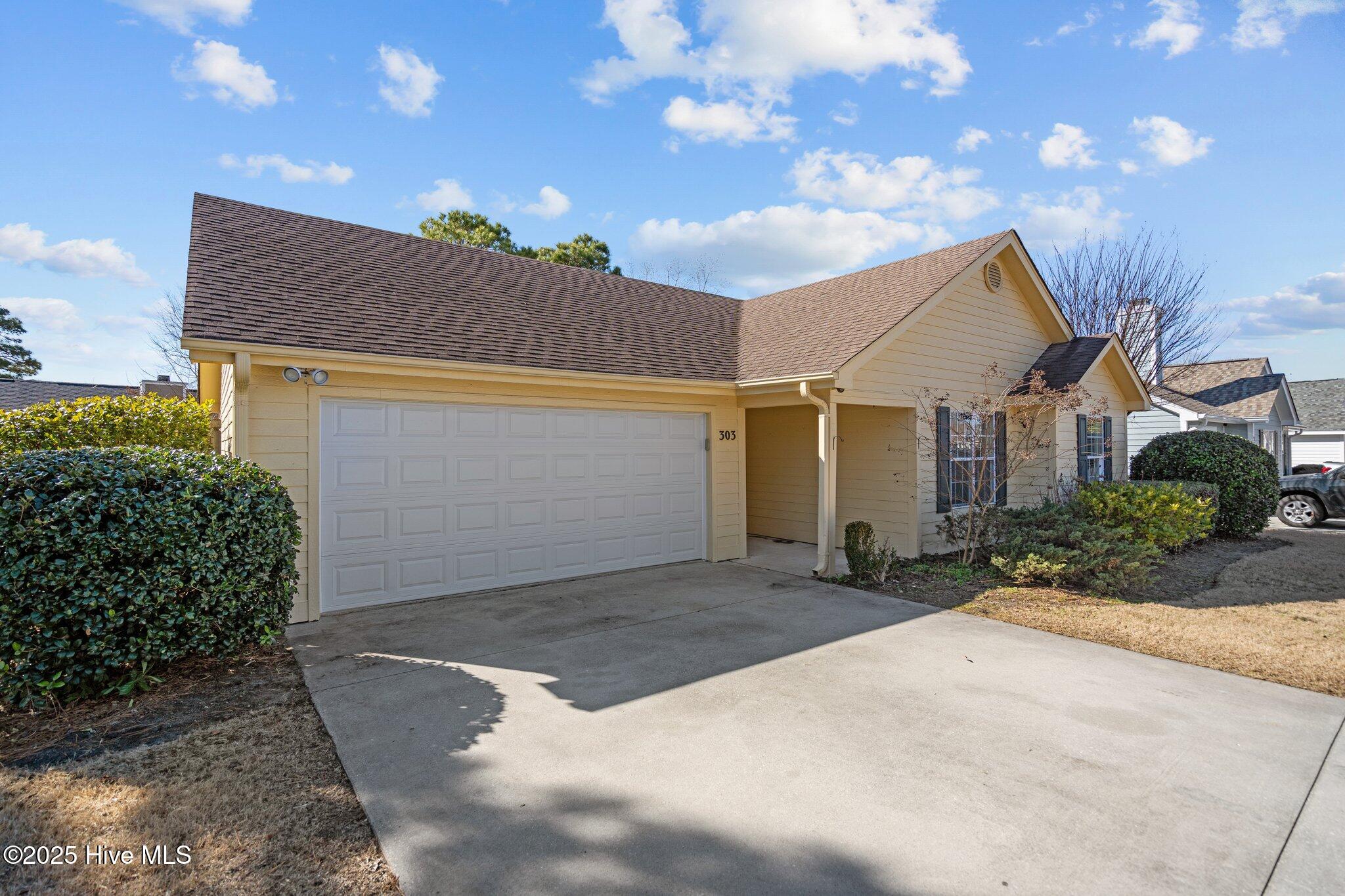 303 Hixon Place Property Photo 43