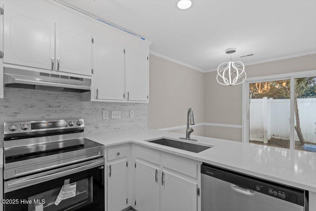 3900 Sterling Pointe Drive Aa-4 Property Photo 10
