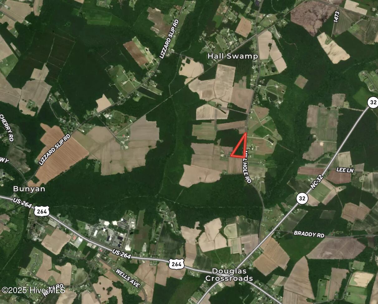 717 Mill Hole Road Property Photo 2
