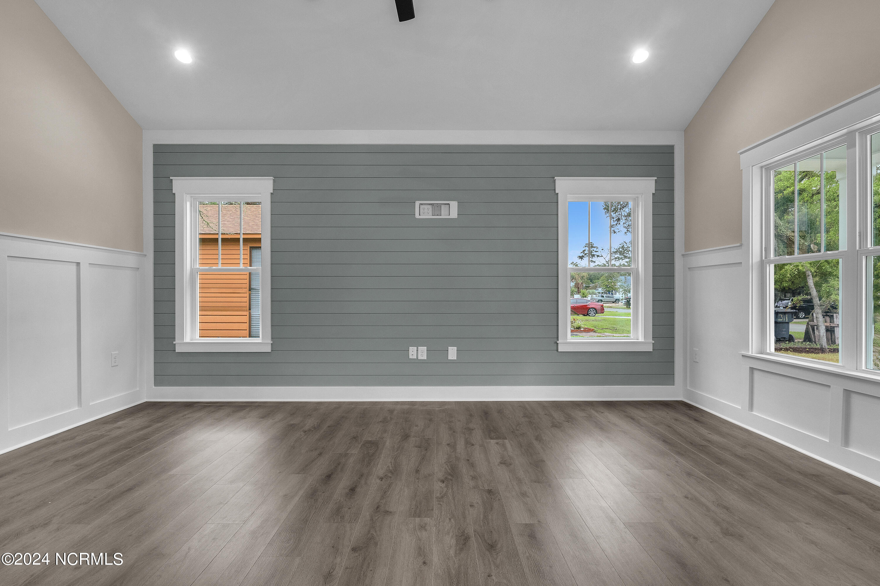 309 Ne 47th Street Property Photo 41