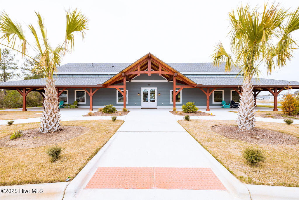 3381 Island Lakes Drive Property Photo 12