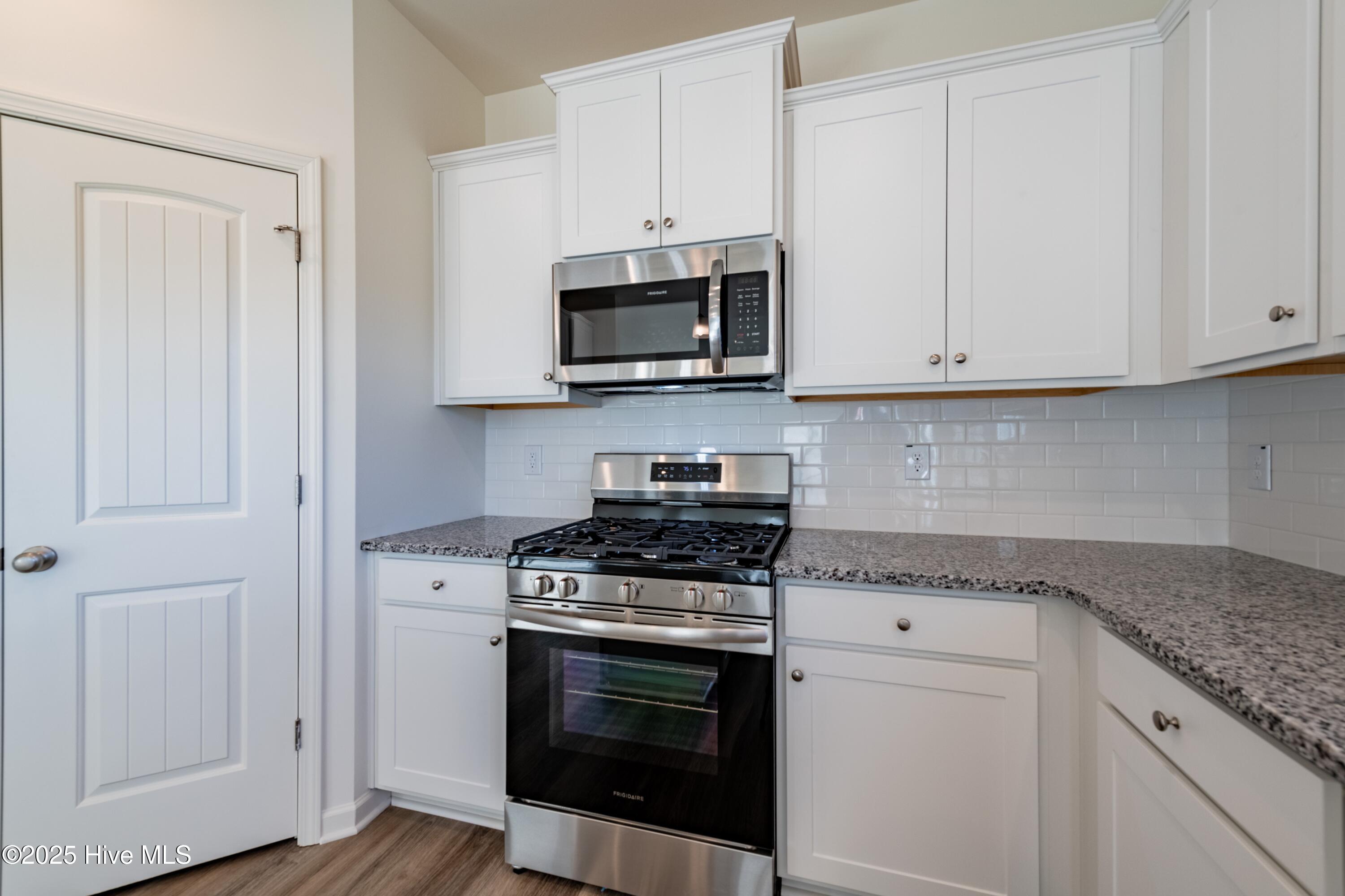 308 Johnson Ridge Way Property Photo 14