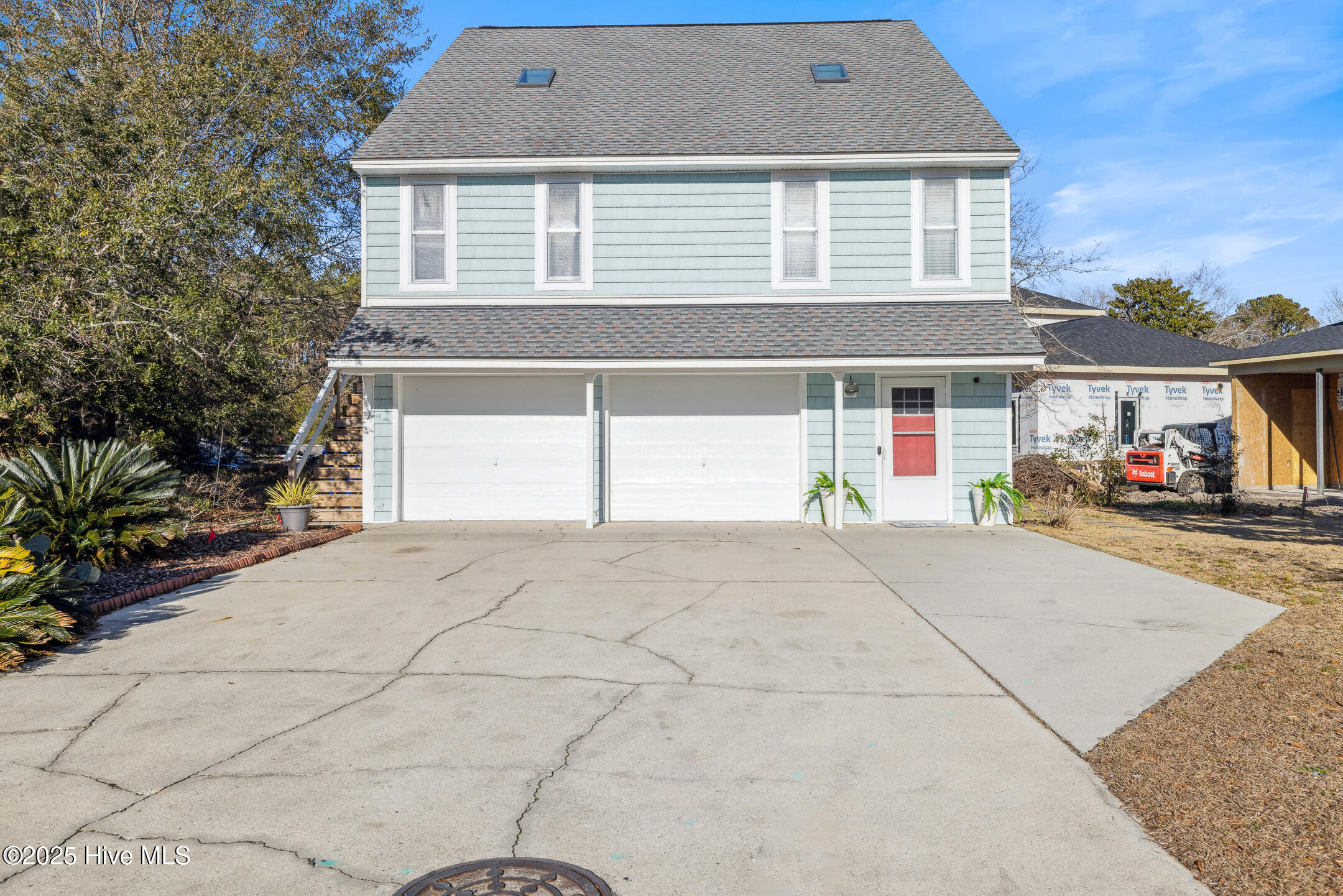 945 Carolina Sands Drive Property Photo