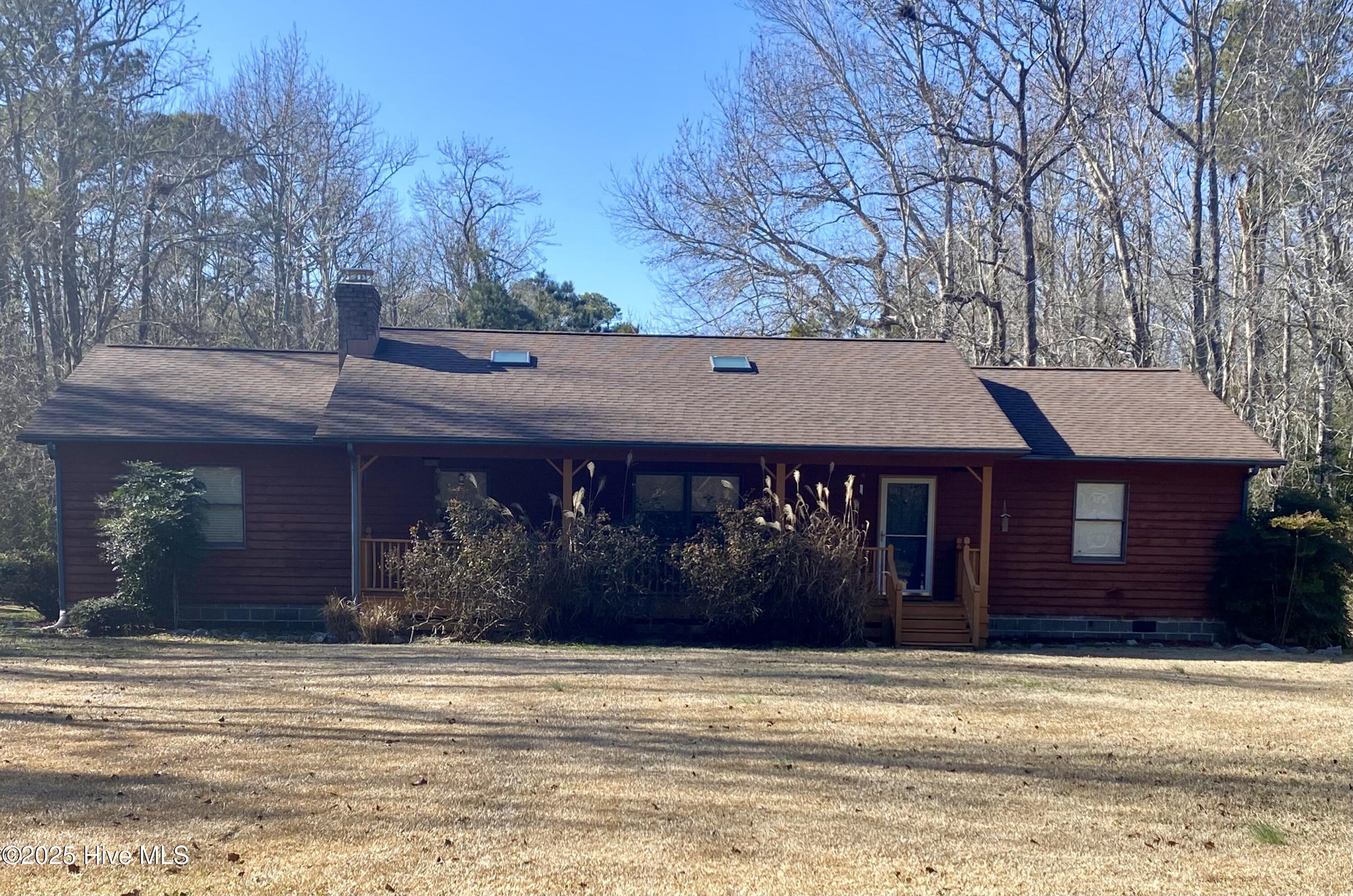 388 S End Road Property Photo