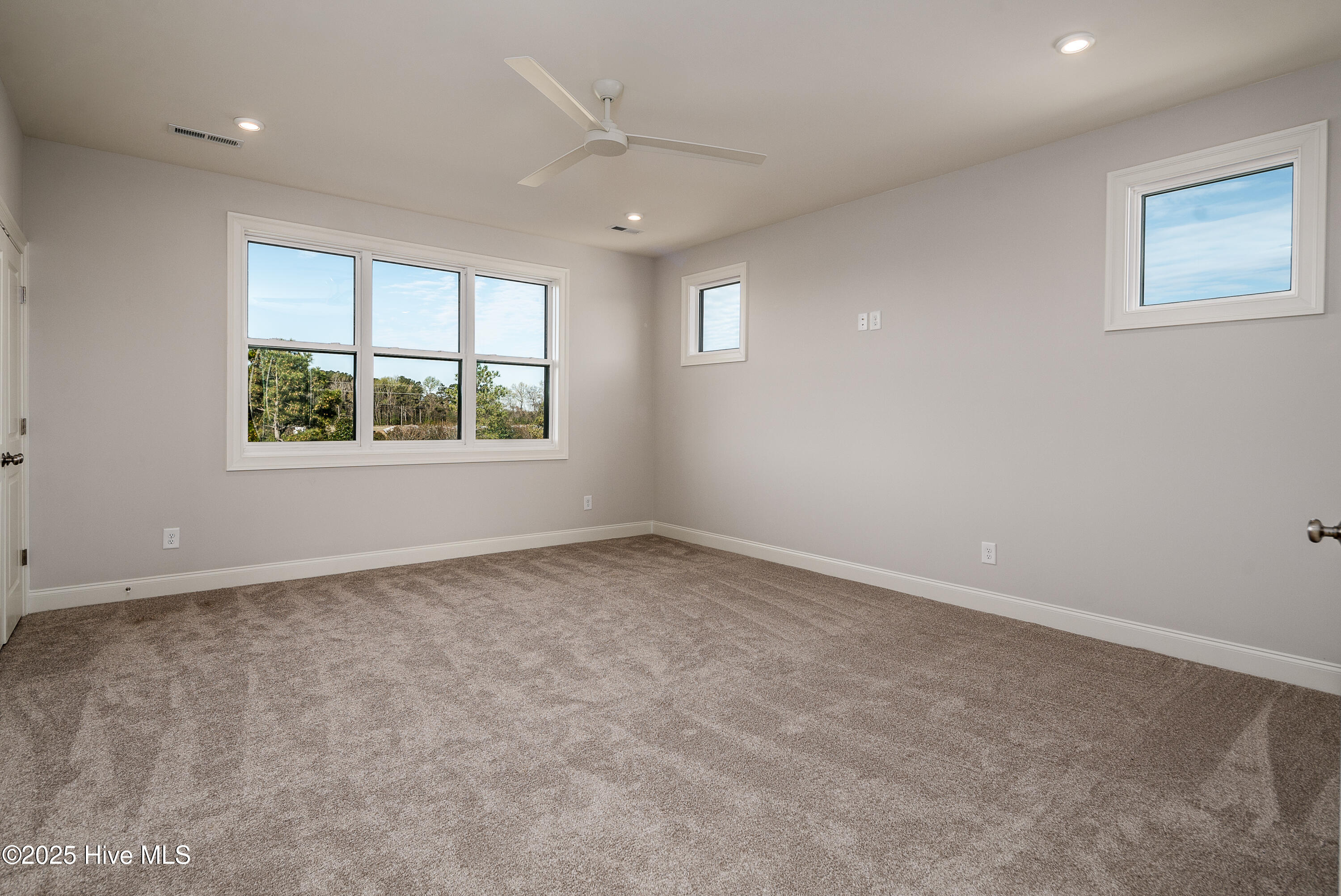46 Pinewood Cove Property Photo 42