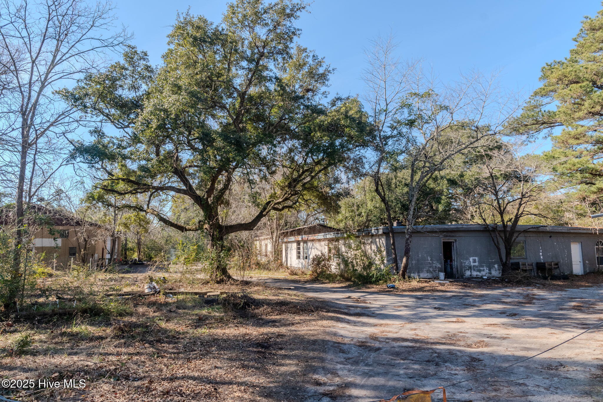 122 Old Fayetteville Road Property Photo 10