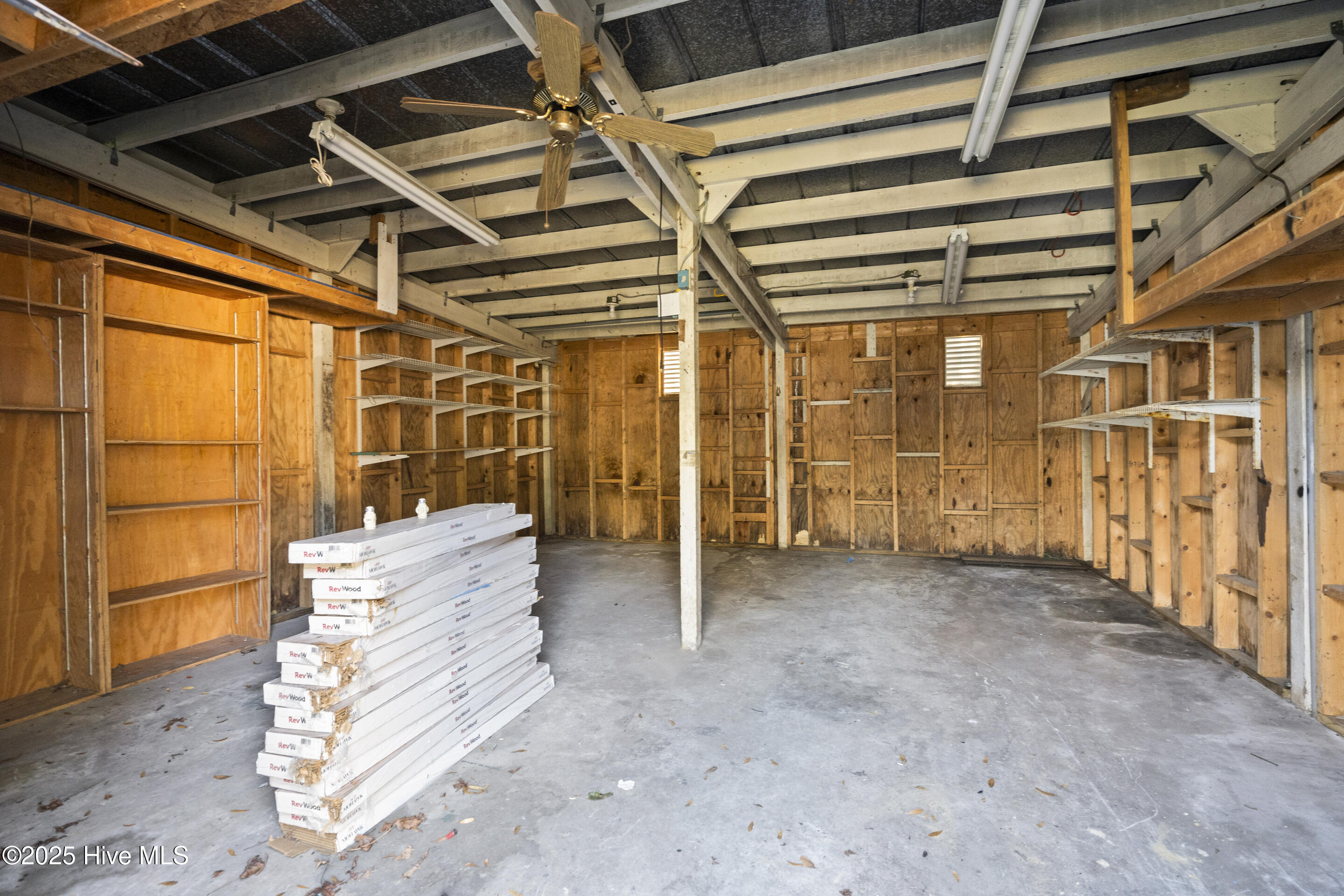 2034 Shirley Road Property Photo 37
