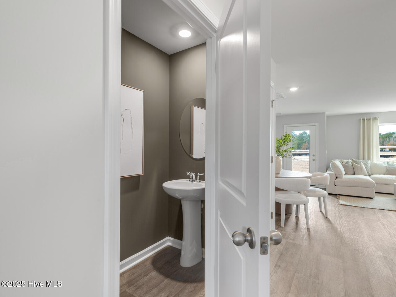 120 N Grassland Road Th 15 Property Photo 18