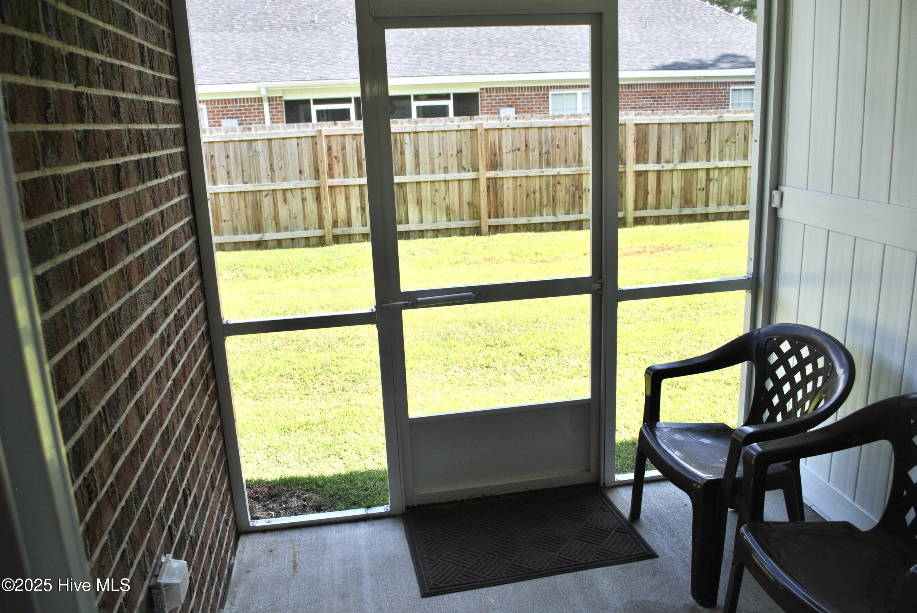 1091 Bridgeport Way Property Photo 19