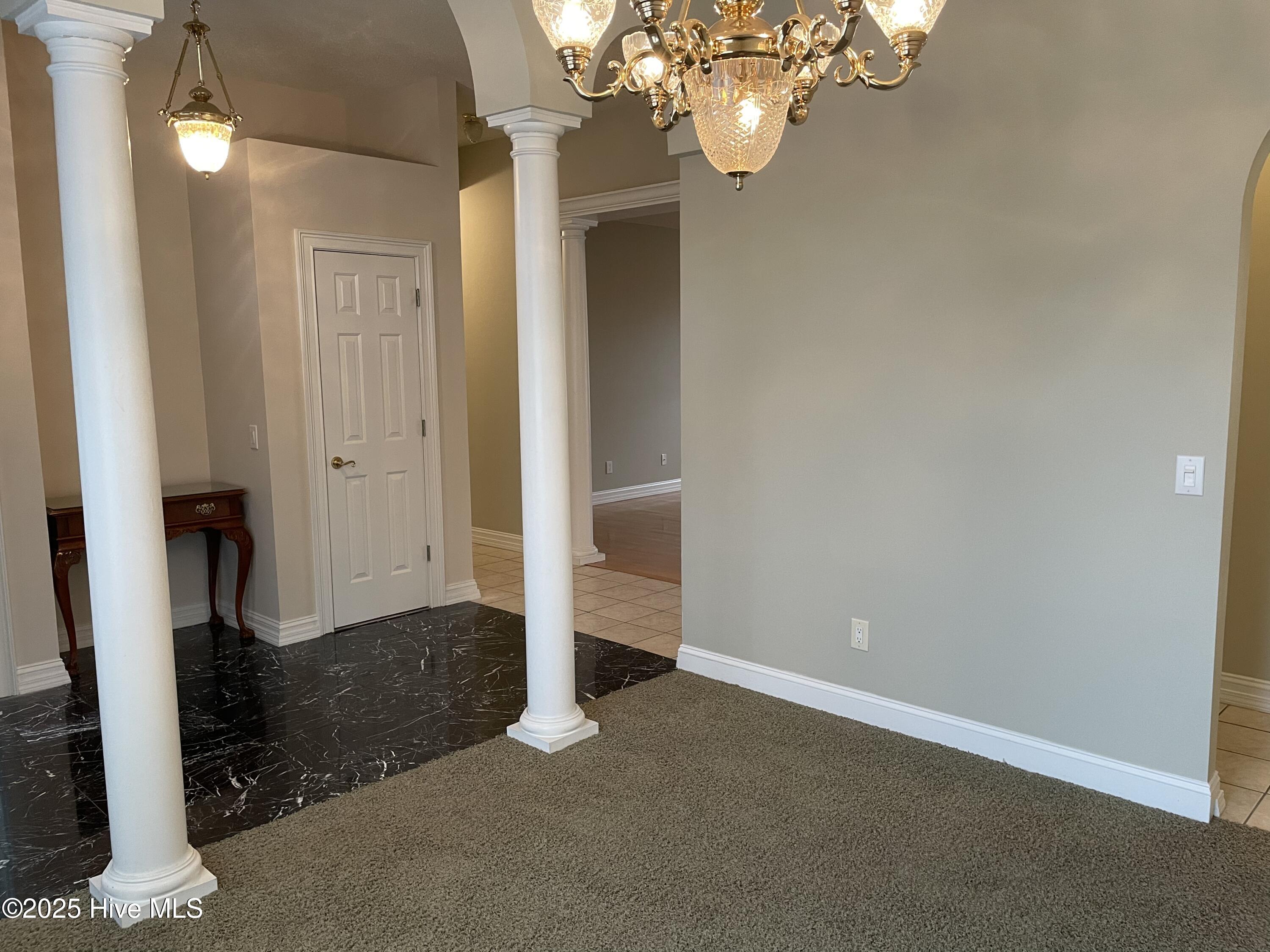 233 S Middleton Drive Property Photo 2
