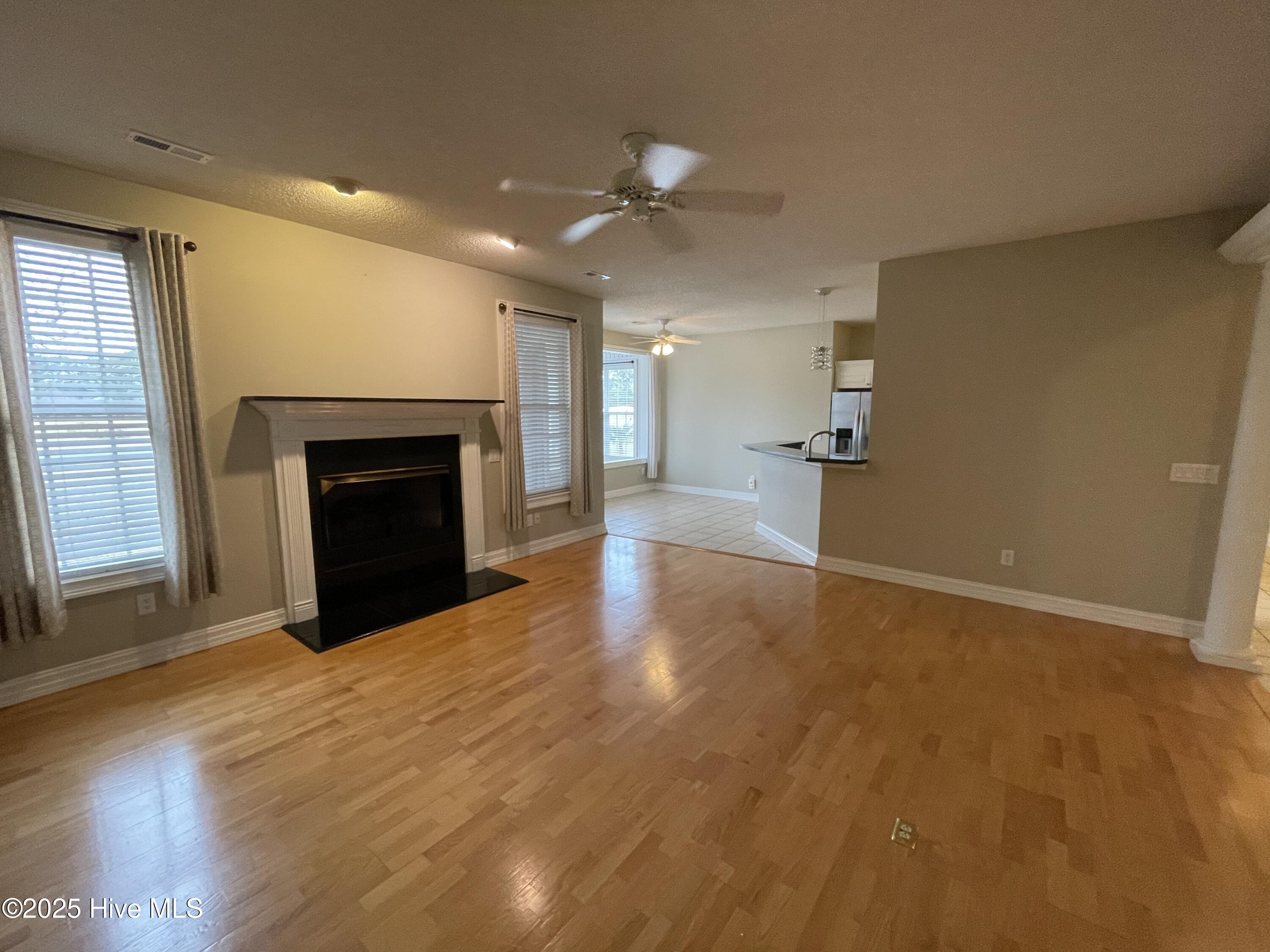 233 S Middleton Drive Property Photo 4