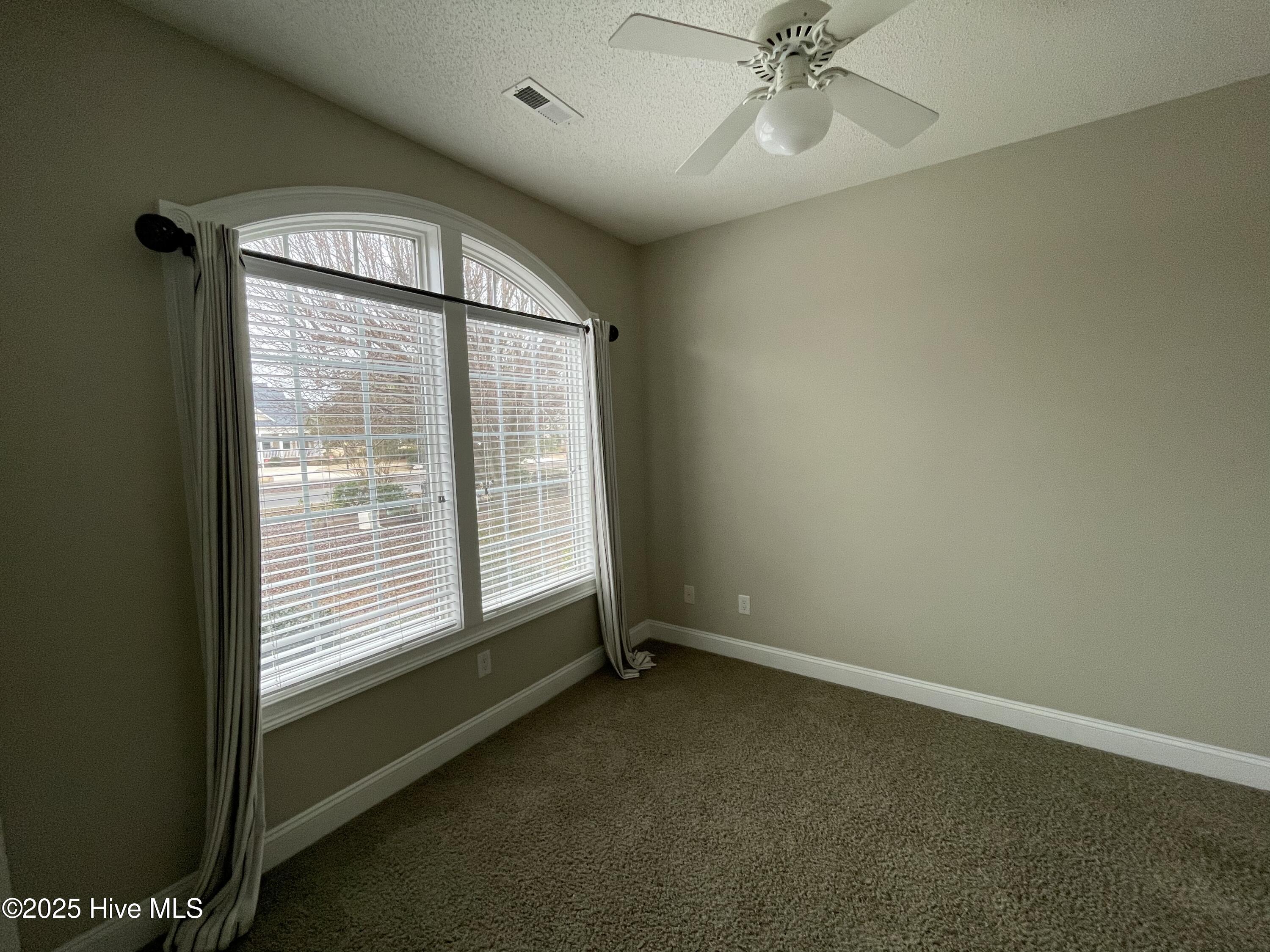 233 S Middleton Drive Property Photo 8