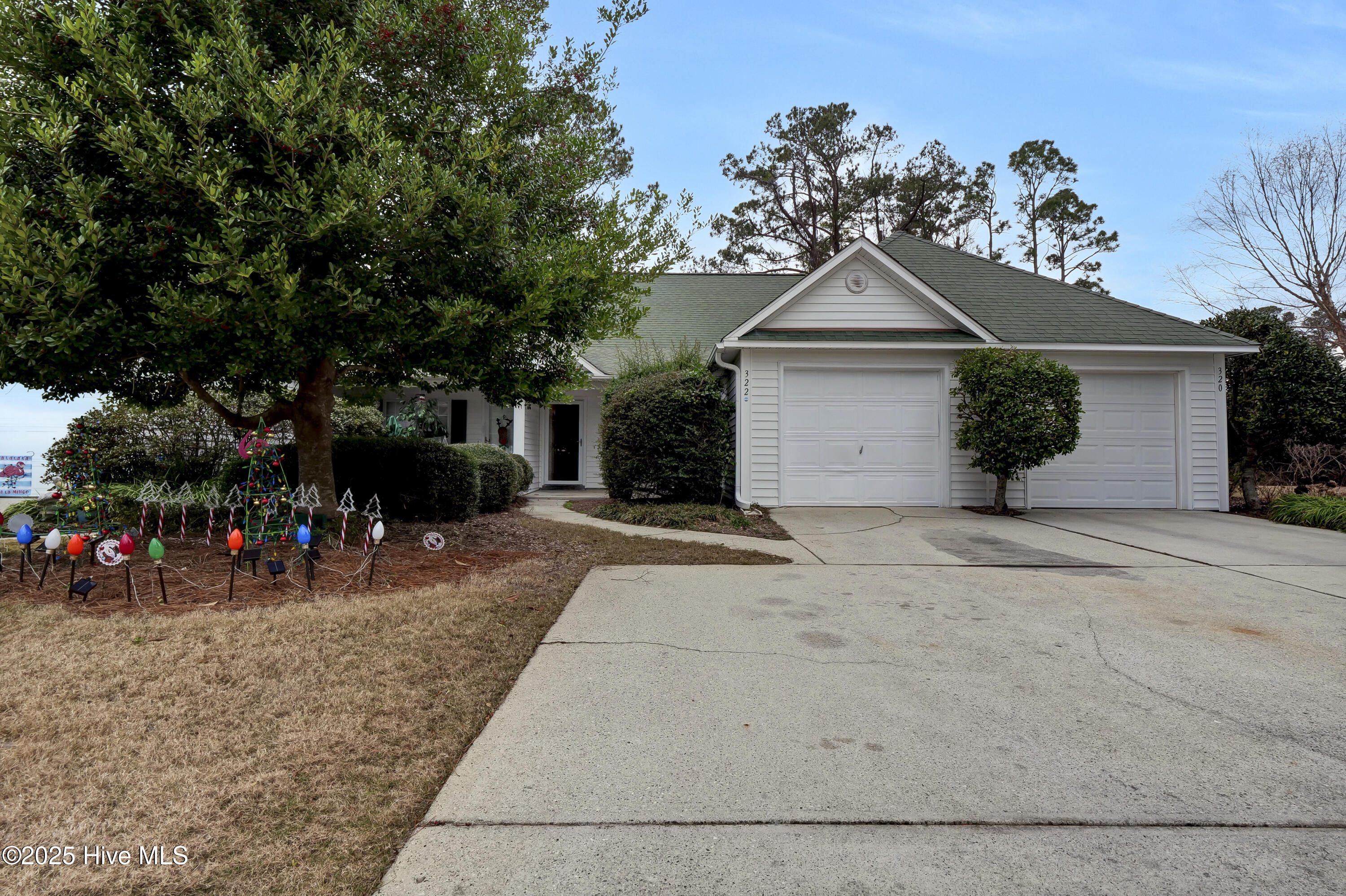 322 Emerald Cove Court Property Photo