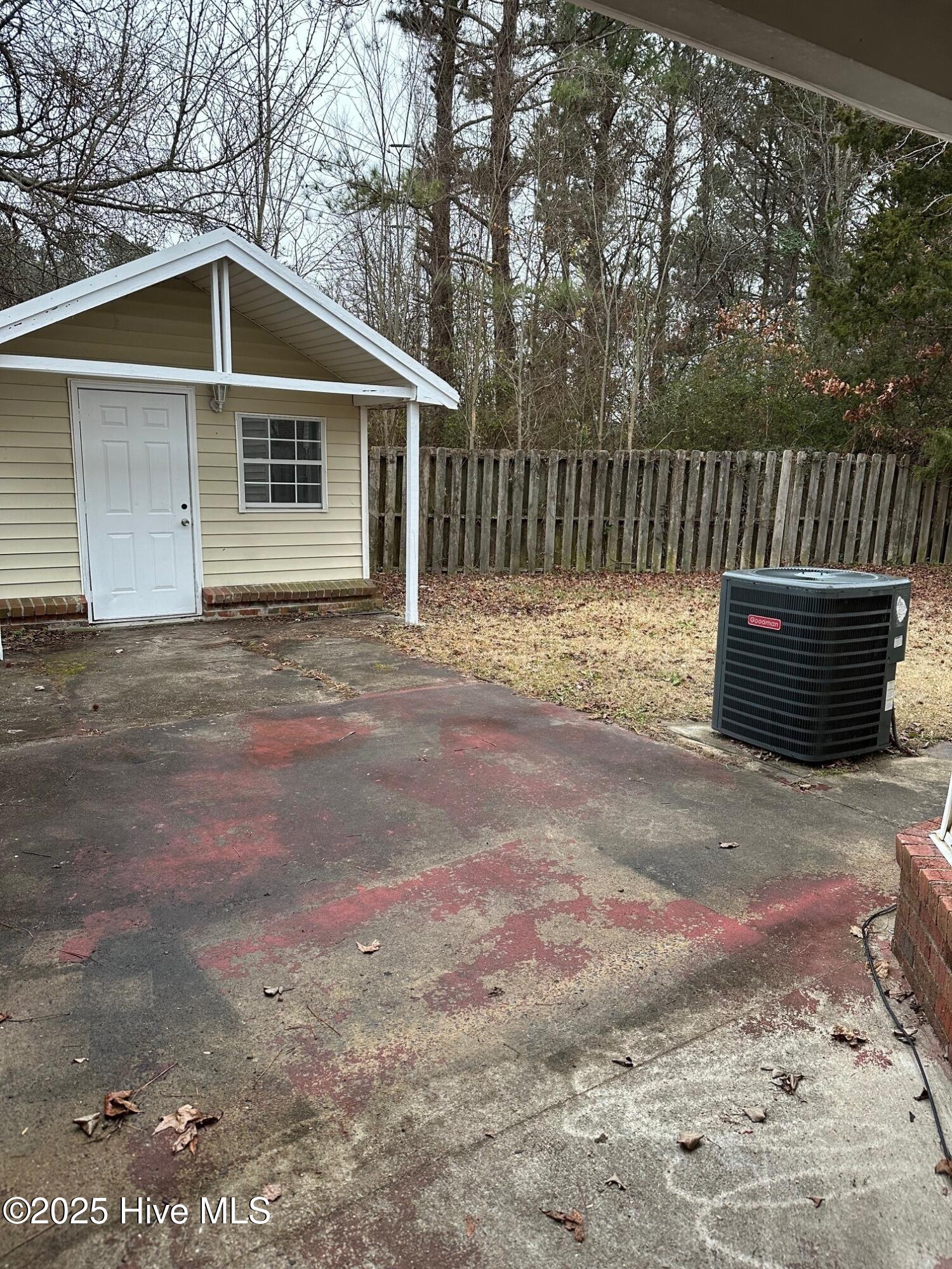 2507 Bluff View Court B Property Photo 10