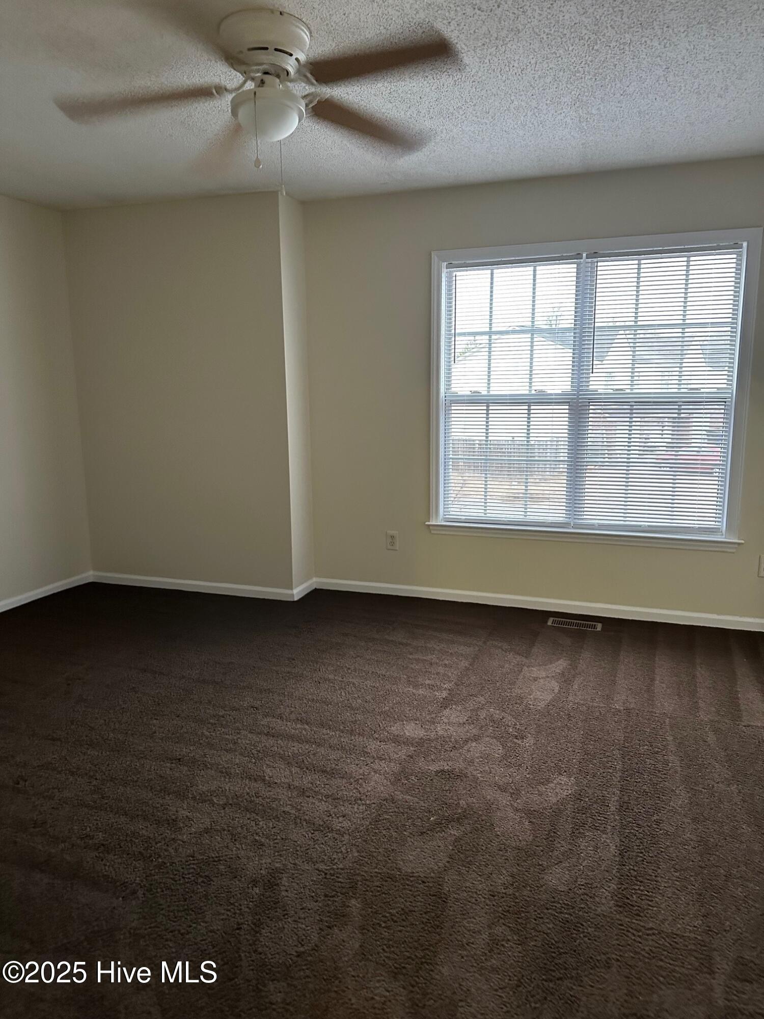 2507 Bluff View Court B Property Photo 11