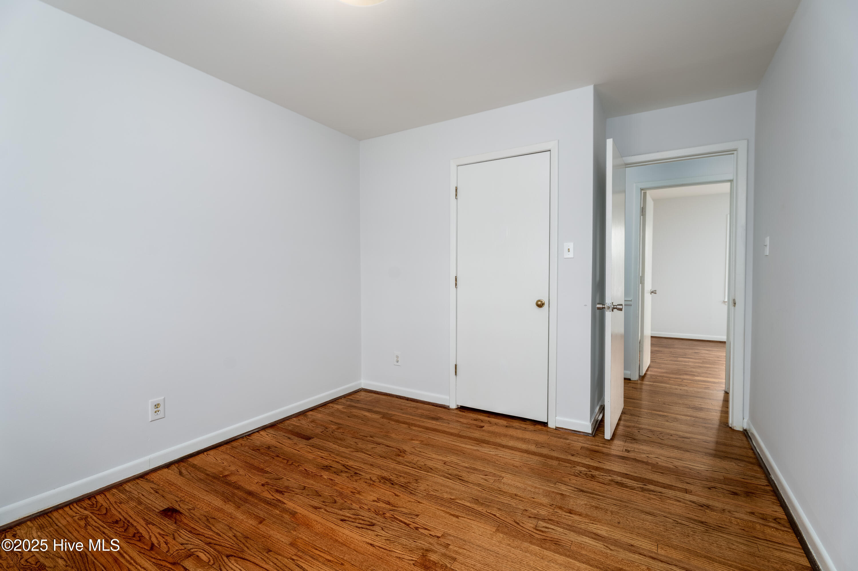1007 Henderson Drive Property Photo 16