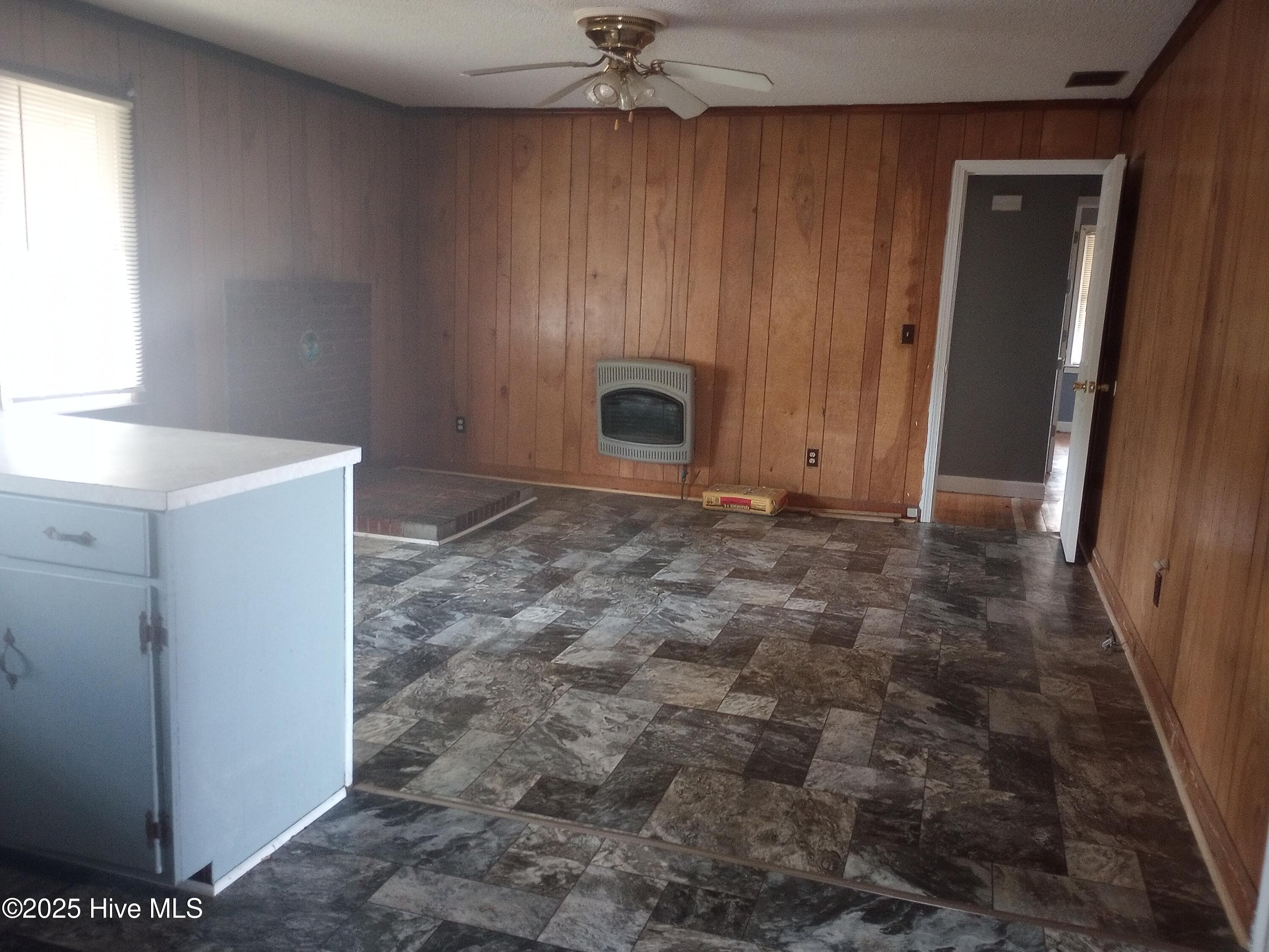 100 S Haines Street Property Photo 9