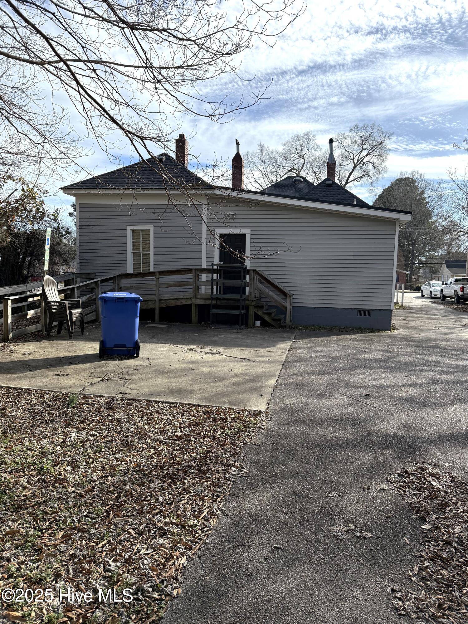 1004 Tarboro Street Property Photo 22