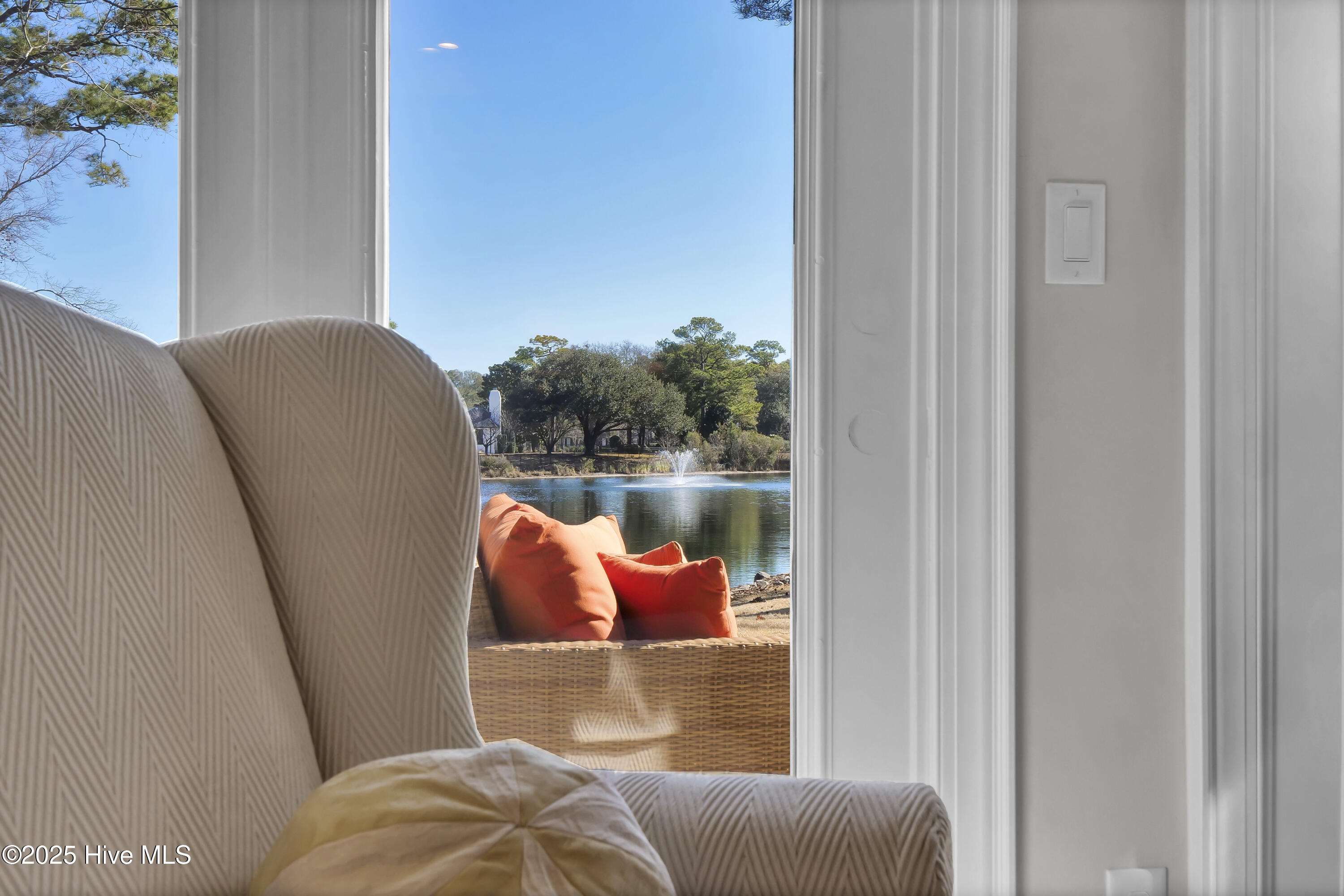 1705 Signature Place Property Photo 15