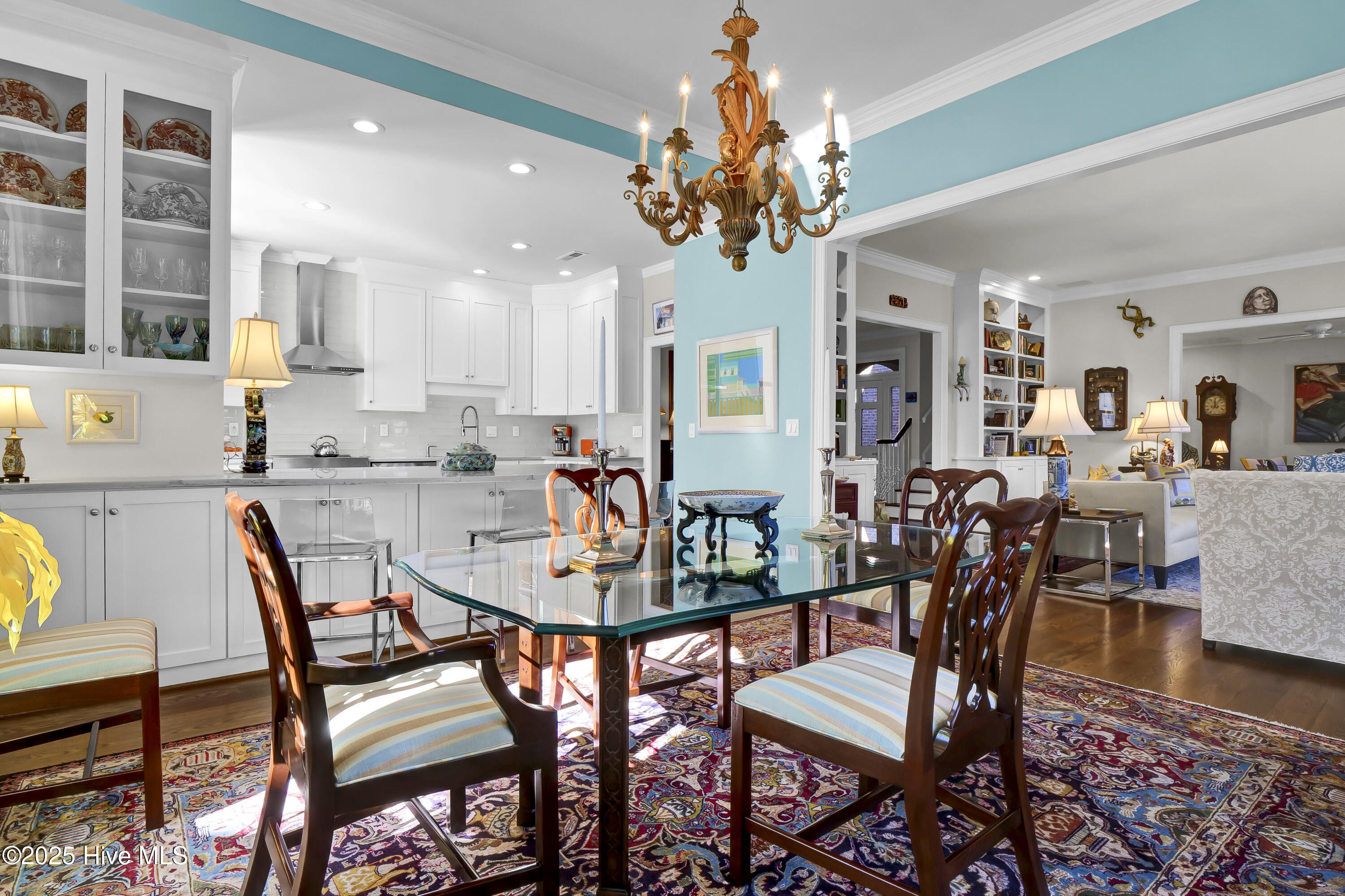 1705 Signature Place Property Photo 22