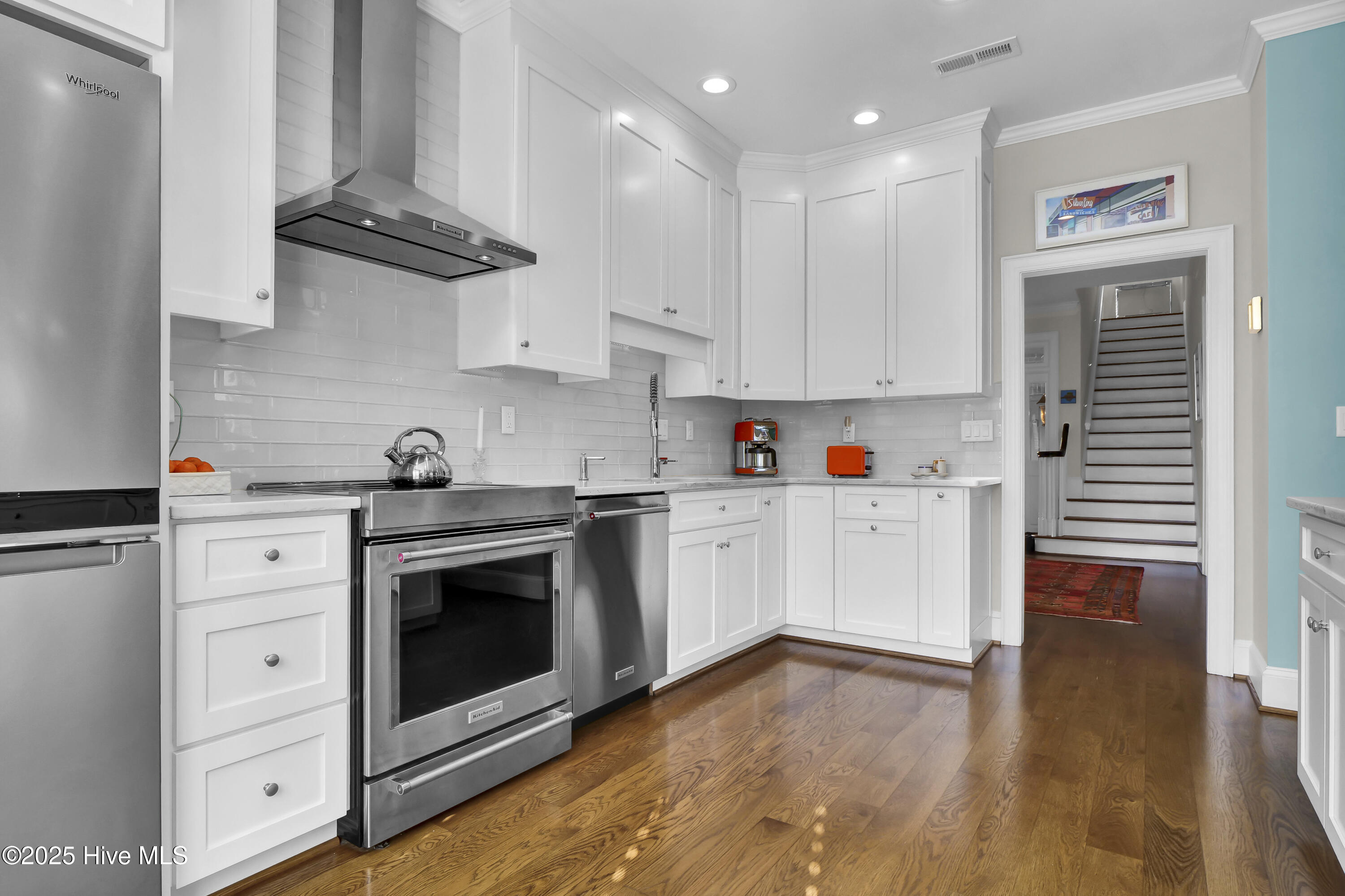 1705 Signature Place Property Photo 26