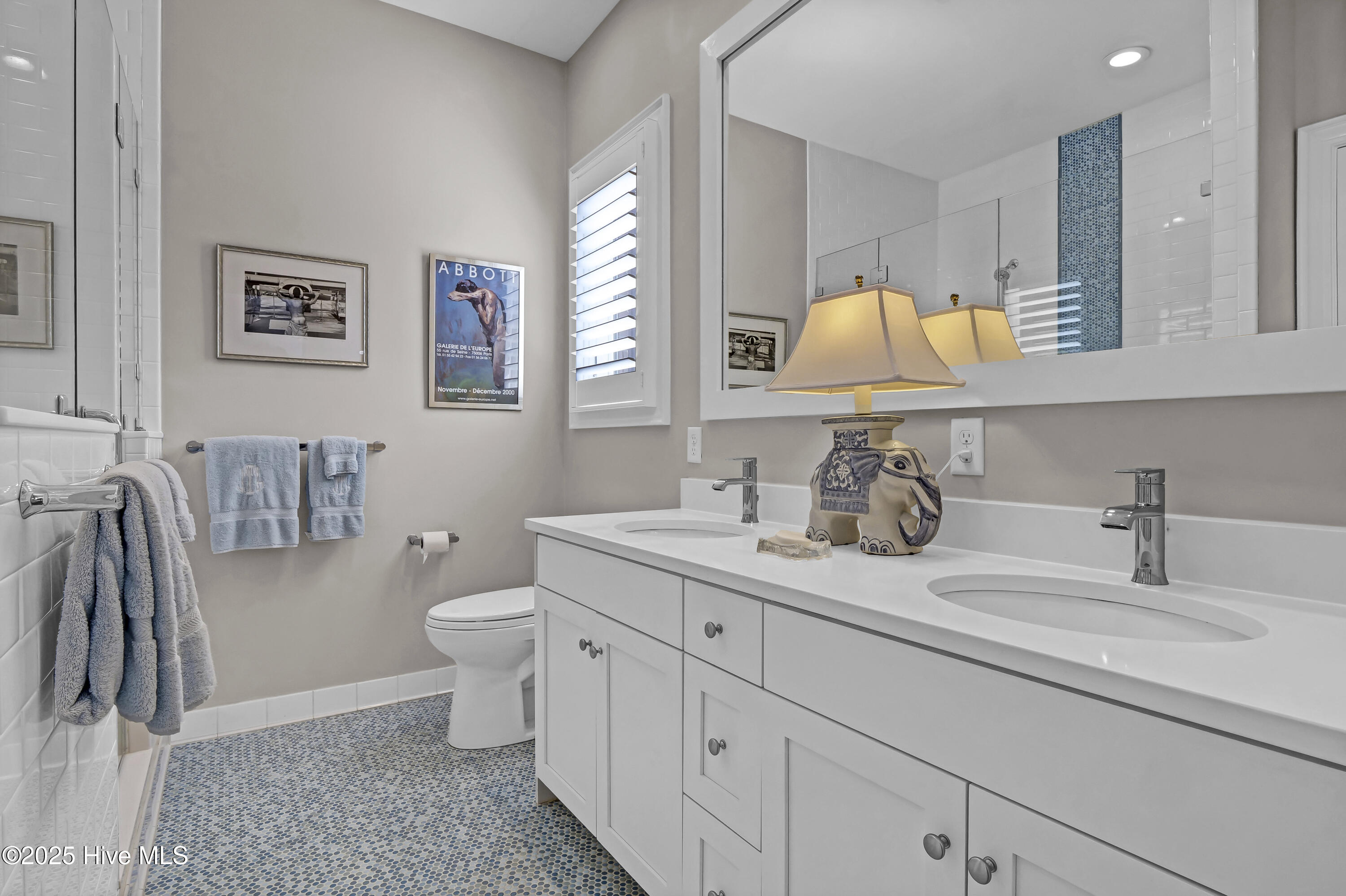 1705 Signature Place Property Photo 31