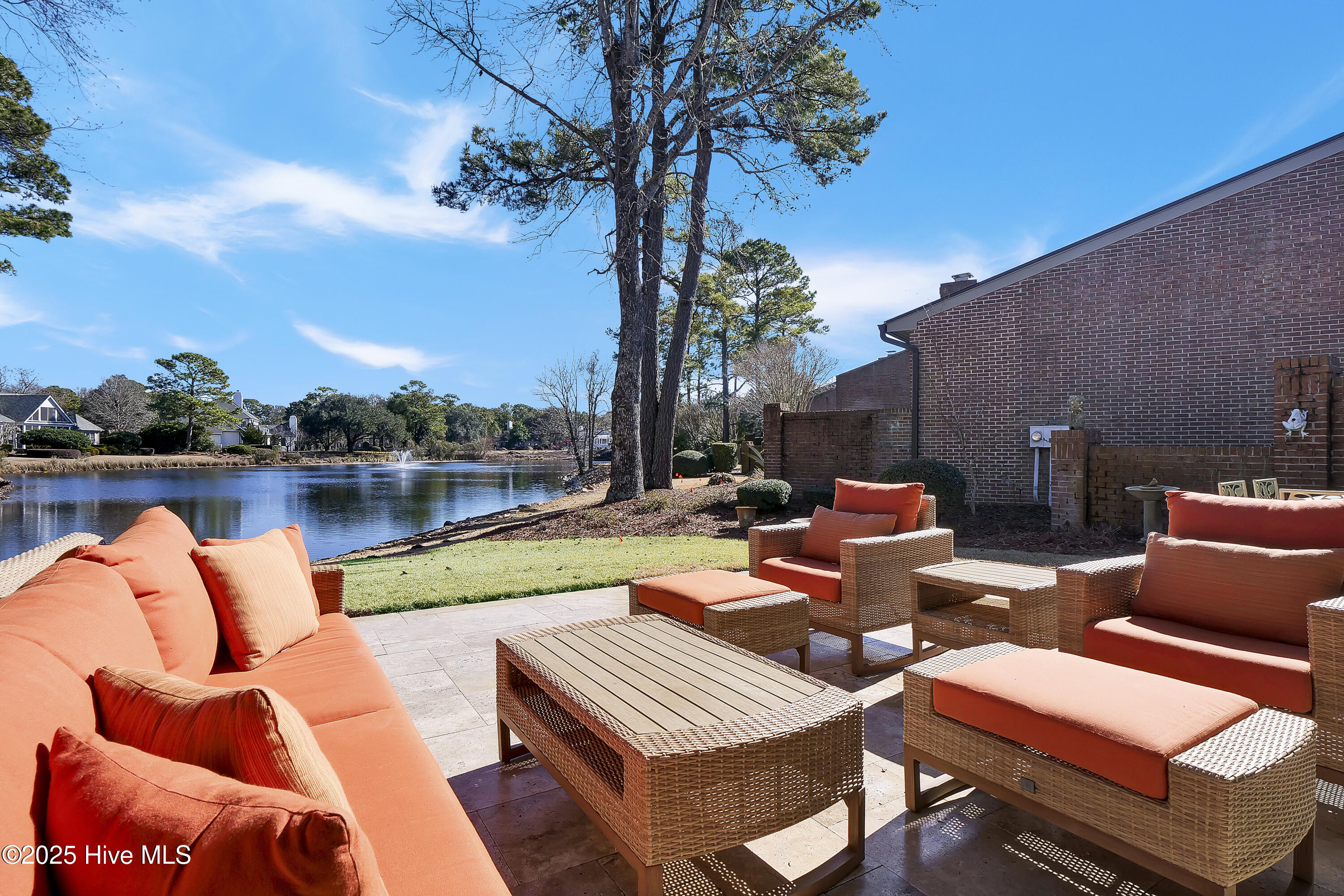1705 Signature Place Property Photo 47