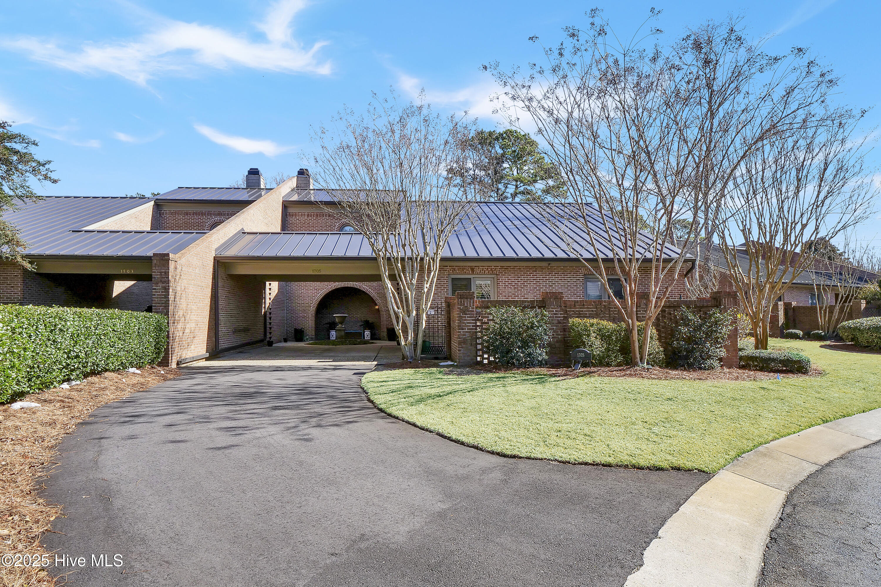 1705 Signature Place Property Photo 70