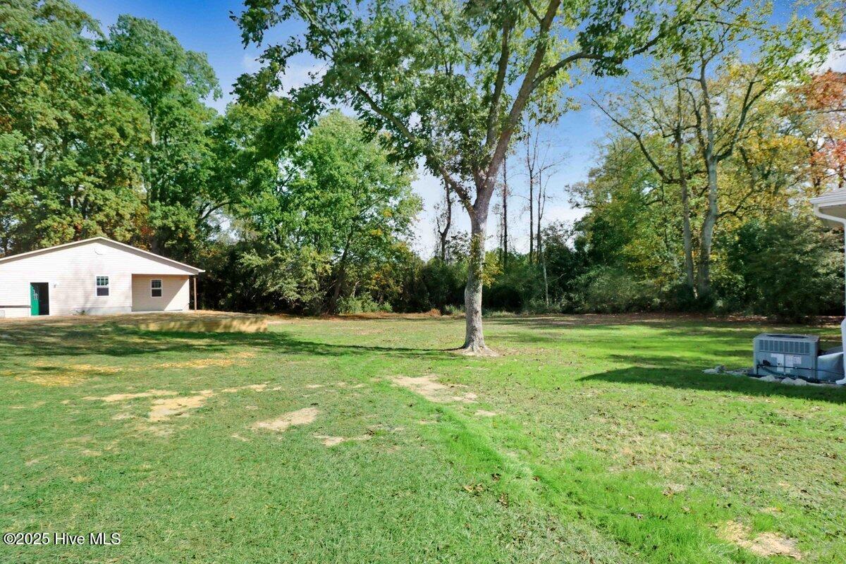 679 Nc Highway 222 Property Photo 4