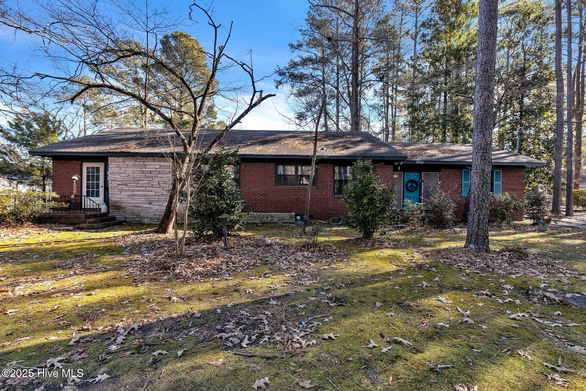 2502 N Barker Street Property Photo
