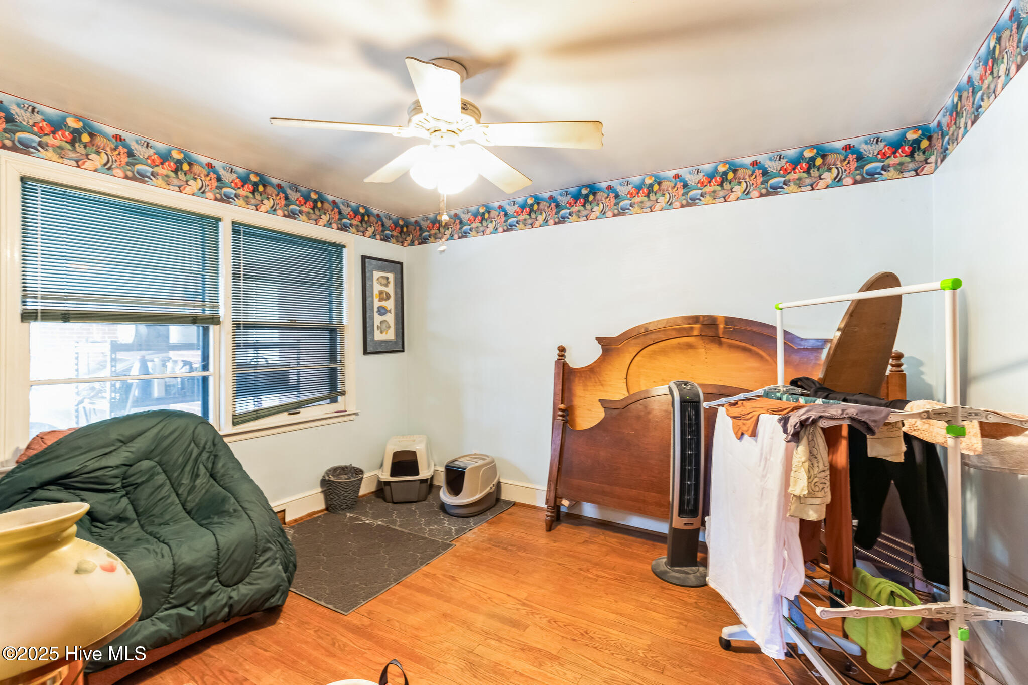 2502 N Barker Street Property Photo 15