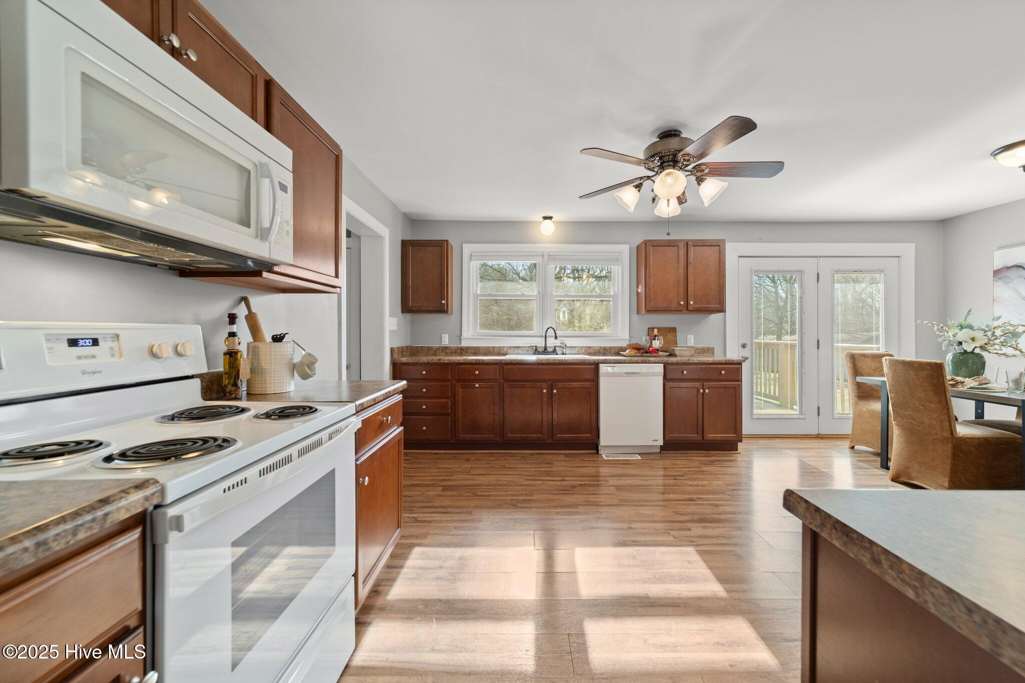 517 Triangle Road Property Photo 10
