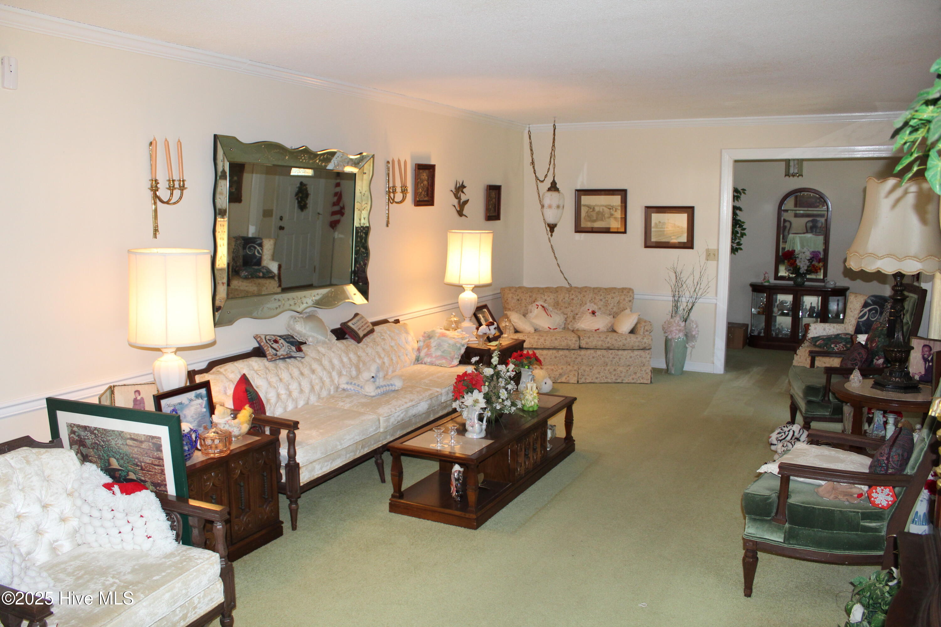 100 Taylor Street Property Photo 14