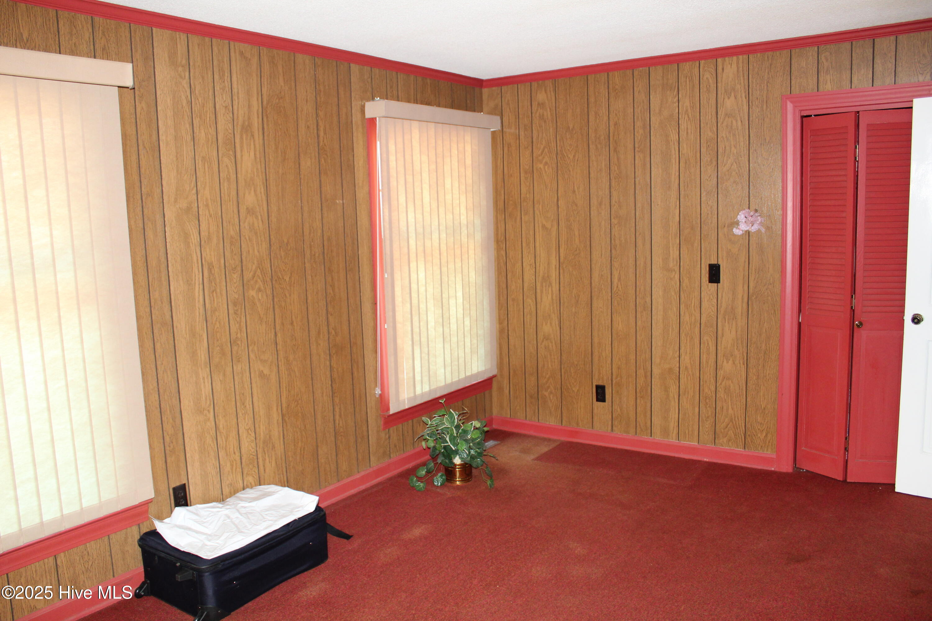 100 Taylor Street Property Photo 24